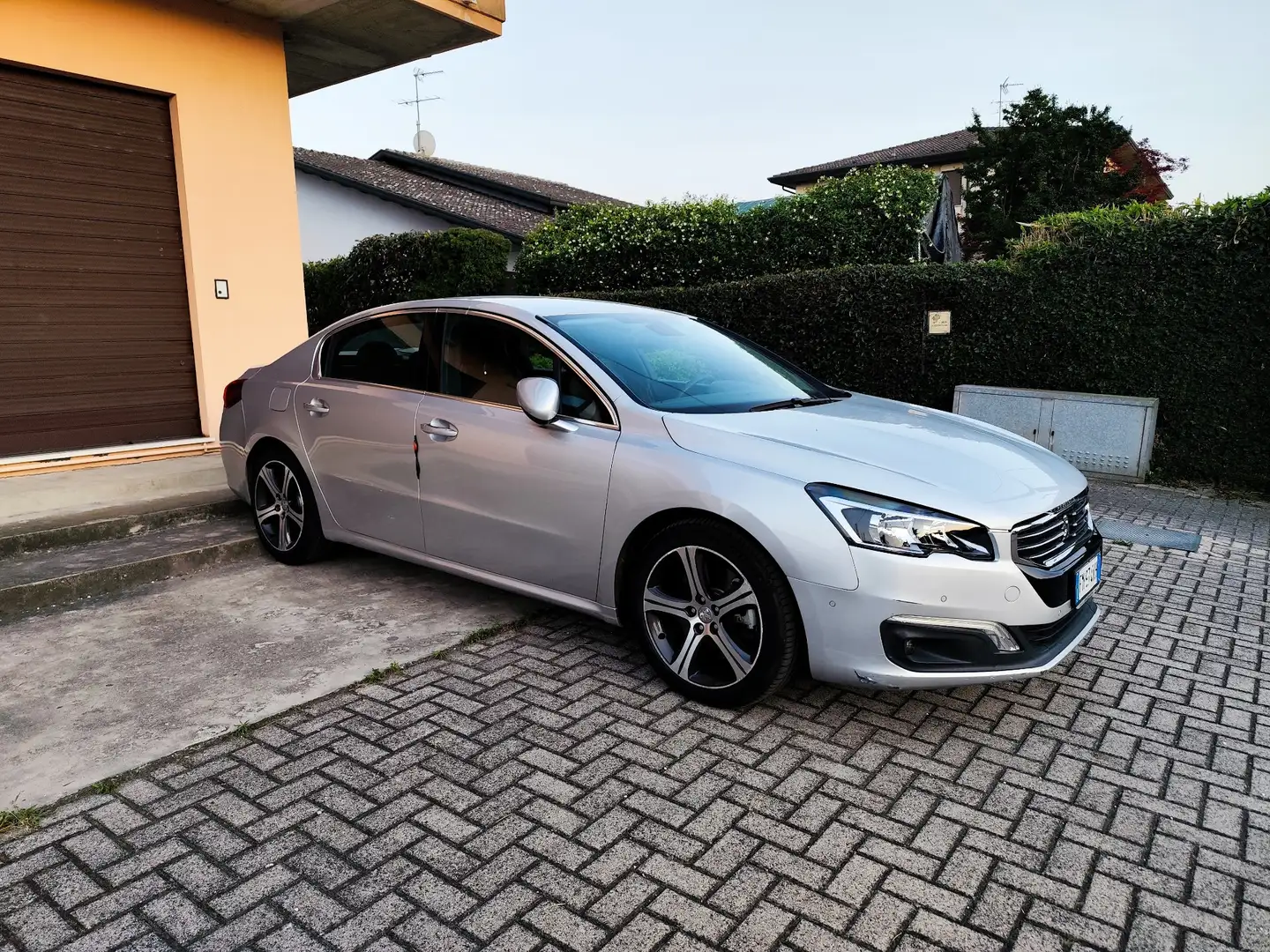 Peugeot 508 2.0 bluehdi Feline s&s 180cv auto - 1