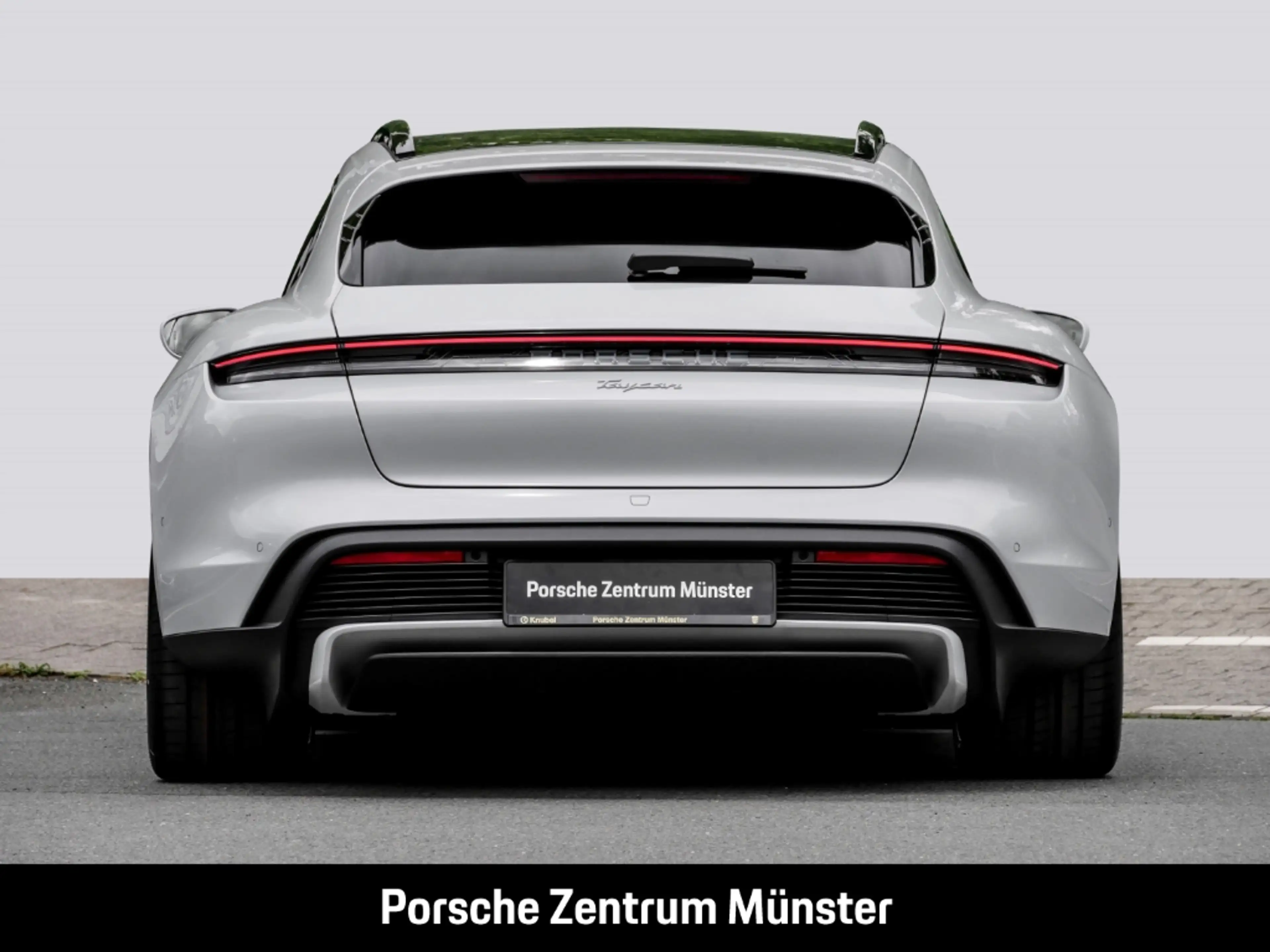 Porsche Taycan Sport Turismo Black Edition Soft-Close — photo 5