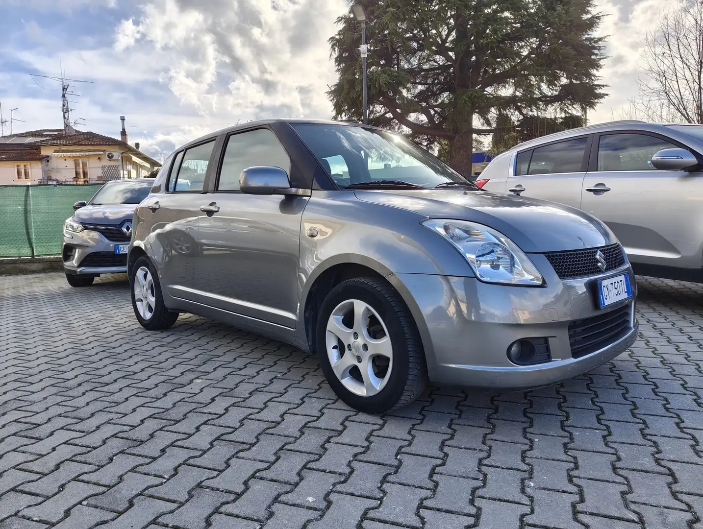 Suzuki Swift Swift IV 2005 5p 1.3 16v GLX Grigio - 1