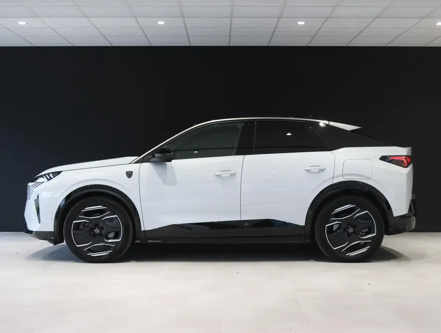 Peugeot 3008 e-3008 SUV GT 73 kWh | Drive Assist Plus | 360 Cam Blanc - 2