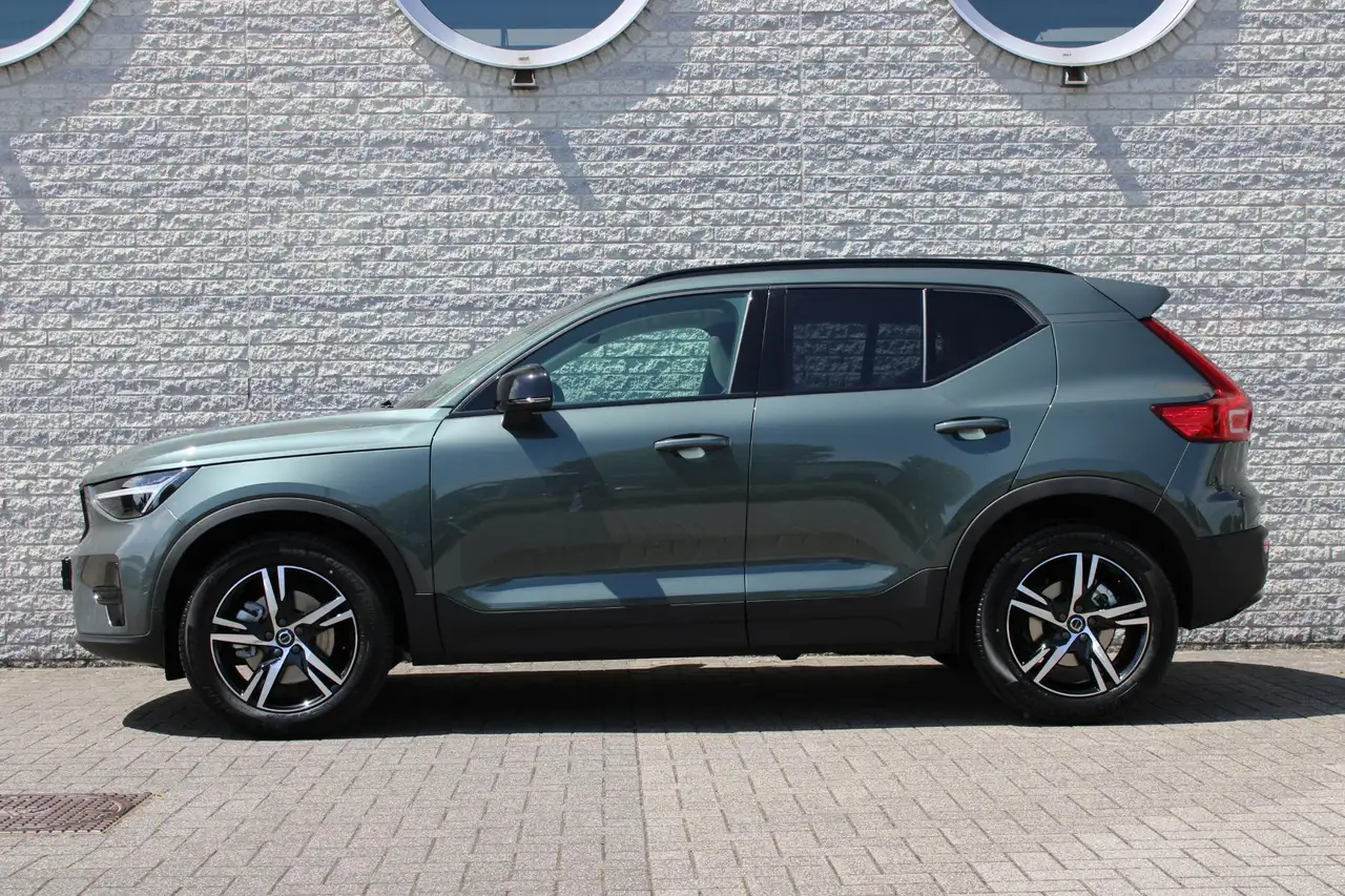 Volvo XC40 2026
