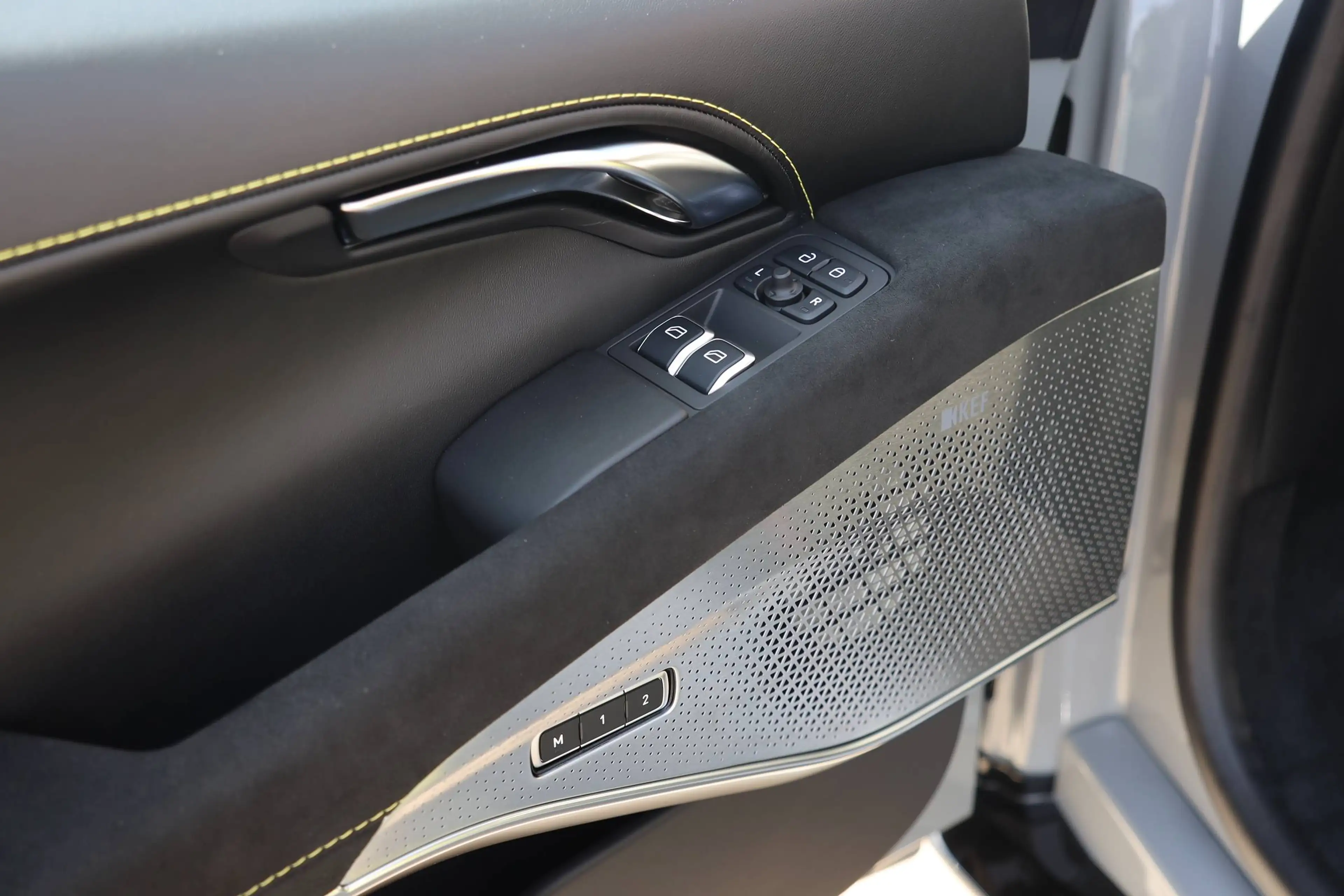 Lotus Emira V6 SE — photo 15