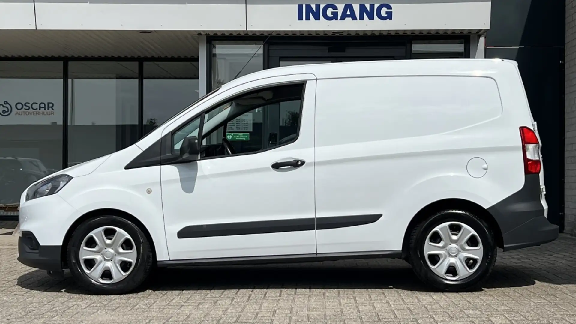 Ford Transit Courier 1.5 TDCI Trend | Navi | Stoelverwarming Wit - 2