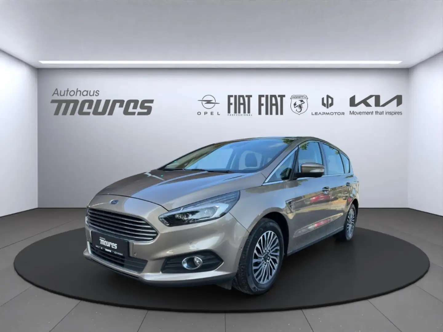 Ford S-Max Titanium Navi El. Heckklappe Keyless Entry Klimaau Silber - 1