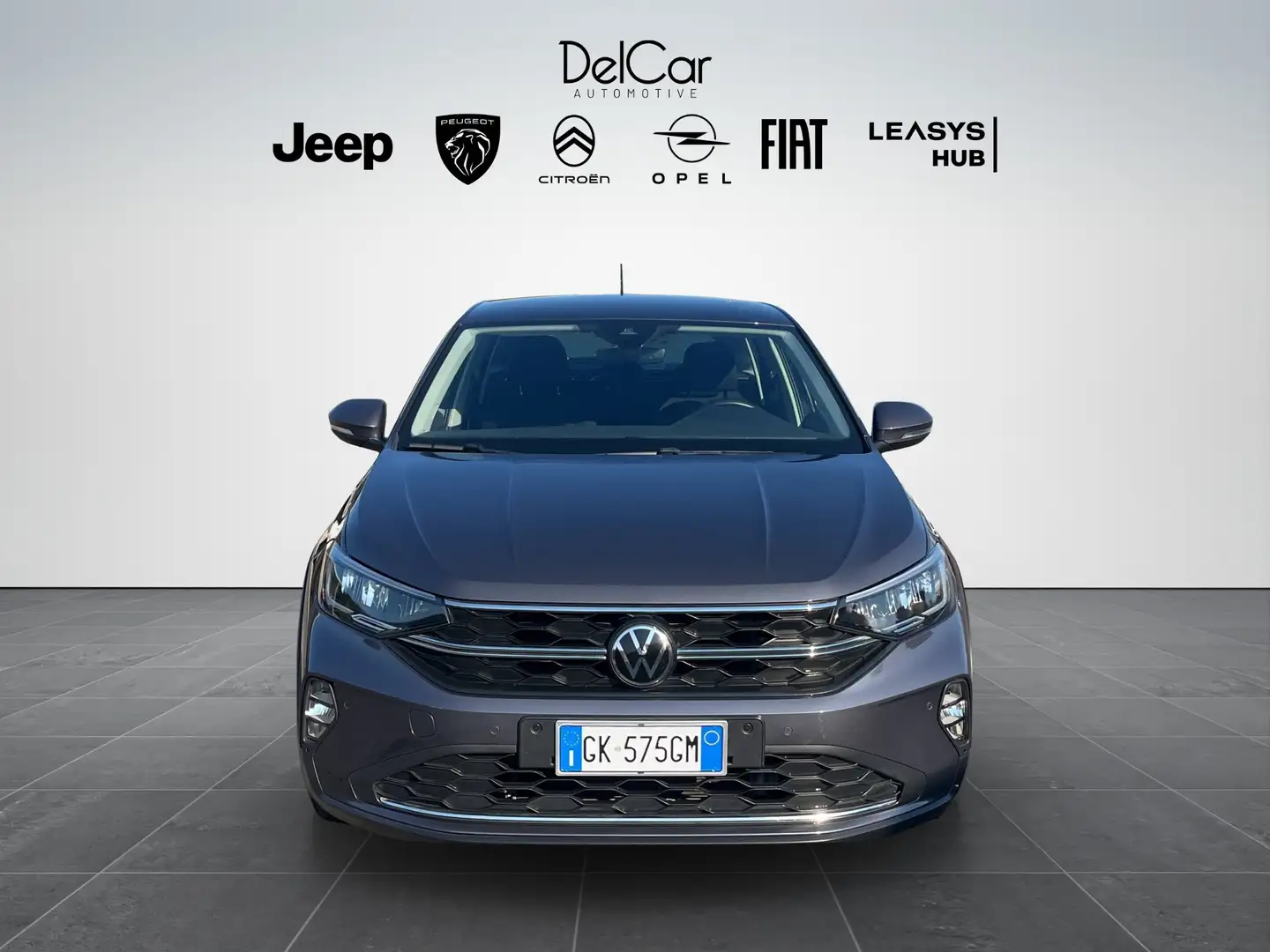 Volkswagen Taigo Taigo 1.0 tsi Life 110cv dsg Grau - 1