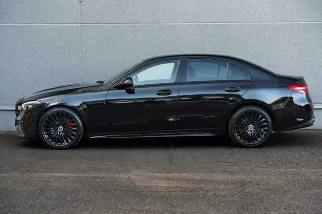 Mercedes-Benz C-Class view 5