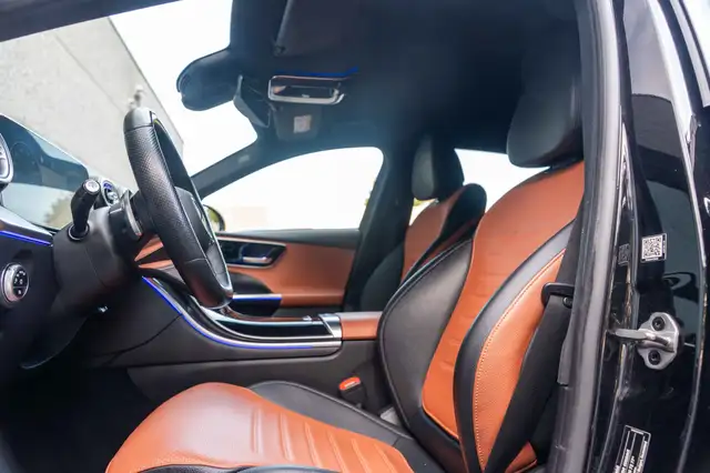 Mercedes-Benz C-Class view 11