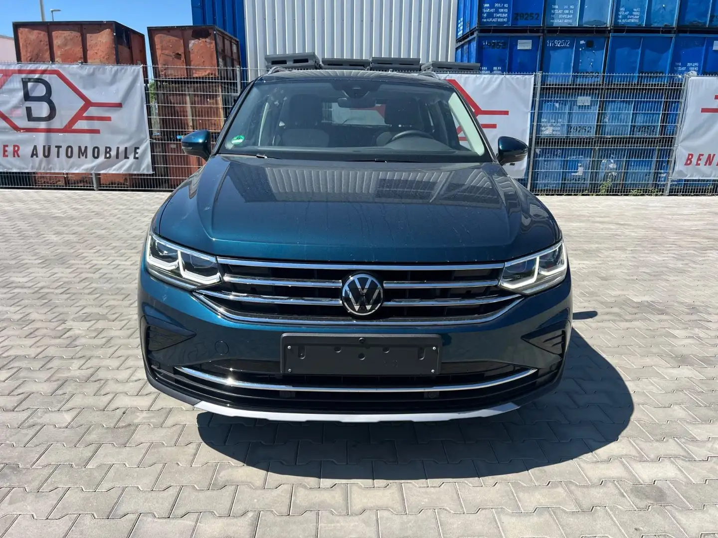 Volkswagen Tiguan Elegance eHybrid Blue - 2