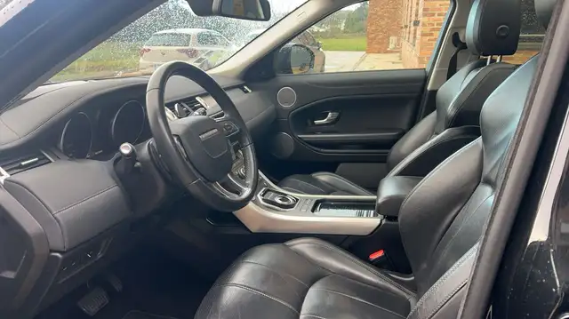 Land Rover Range Rover Evoque view 8