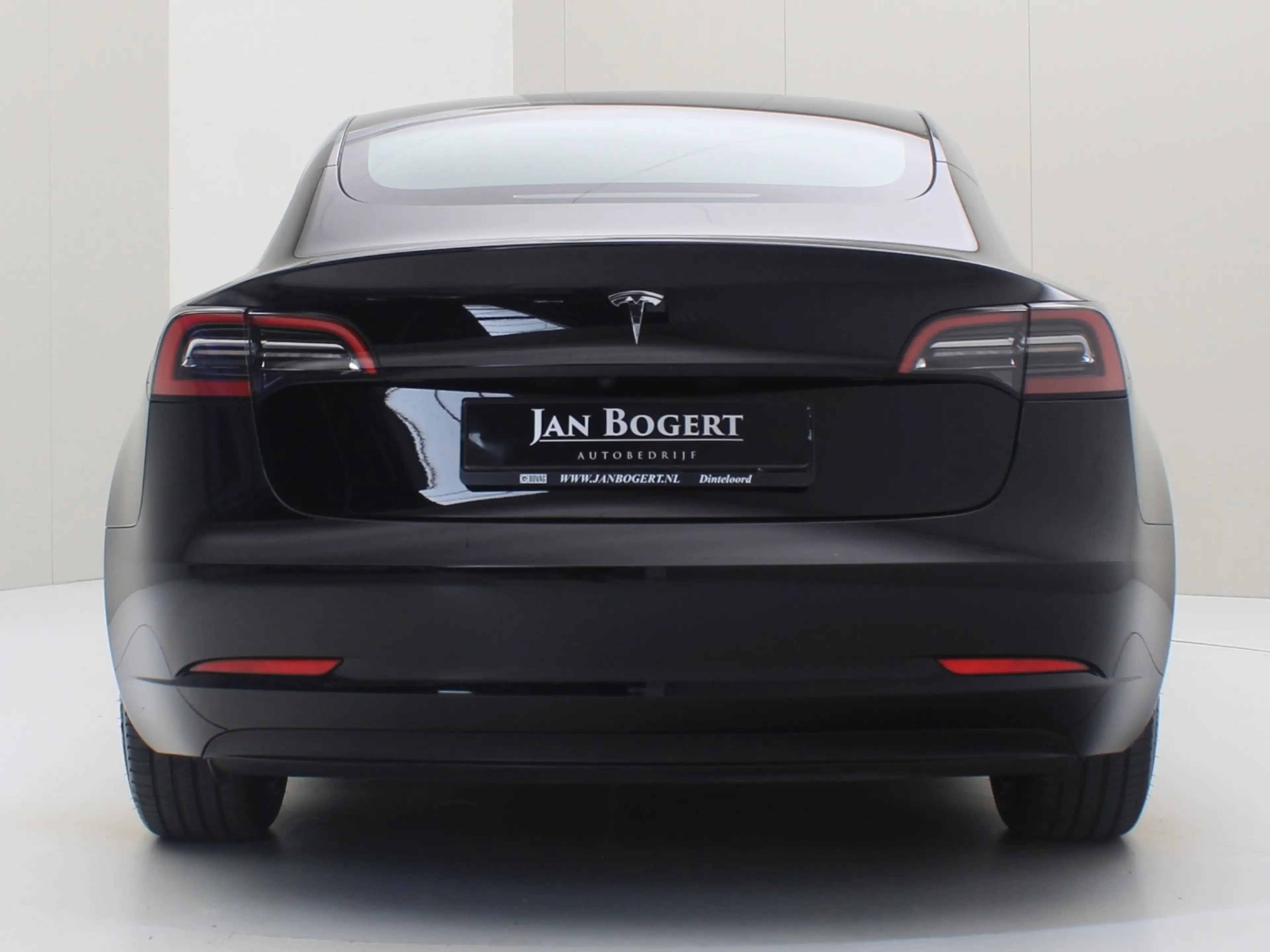Tesla Model 3 Standard RWD Plus UPGRADE 94.6% SoH [ LFP-ACCU+WAR — photo 6