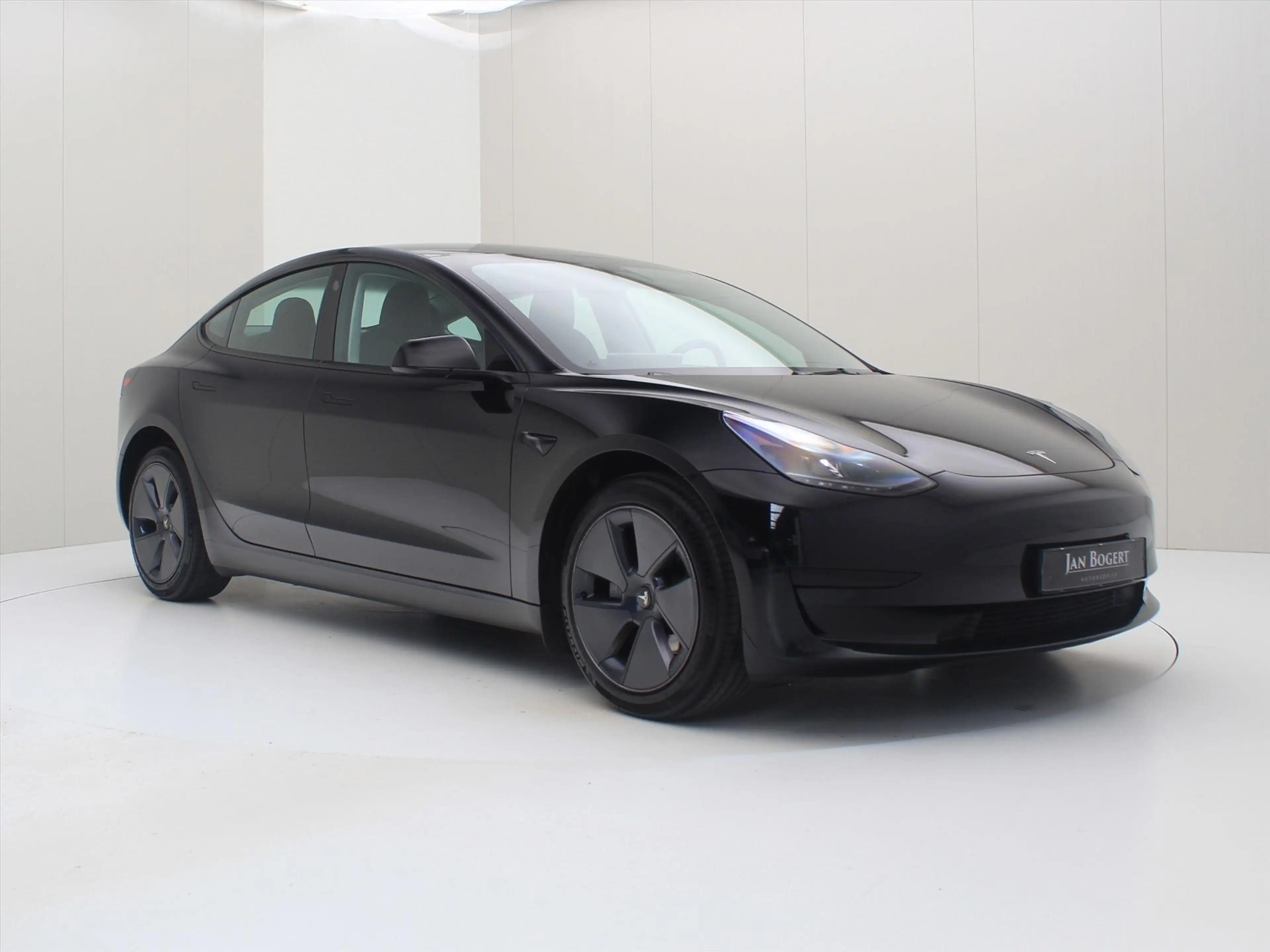 Tesla Model 3 Standard RWD Plus UPGRADE 94.6% SoH [ LFP-ACCU+WAR — photo 4