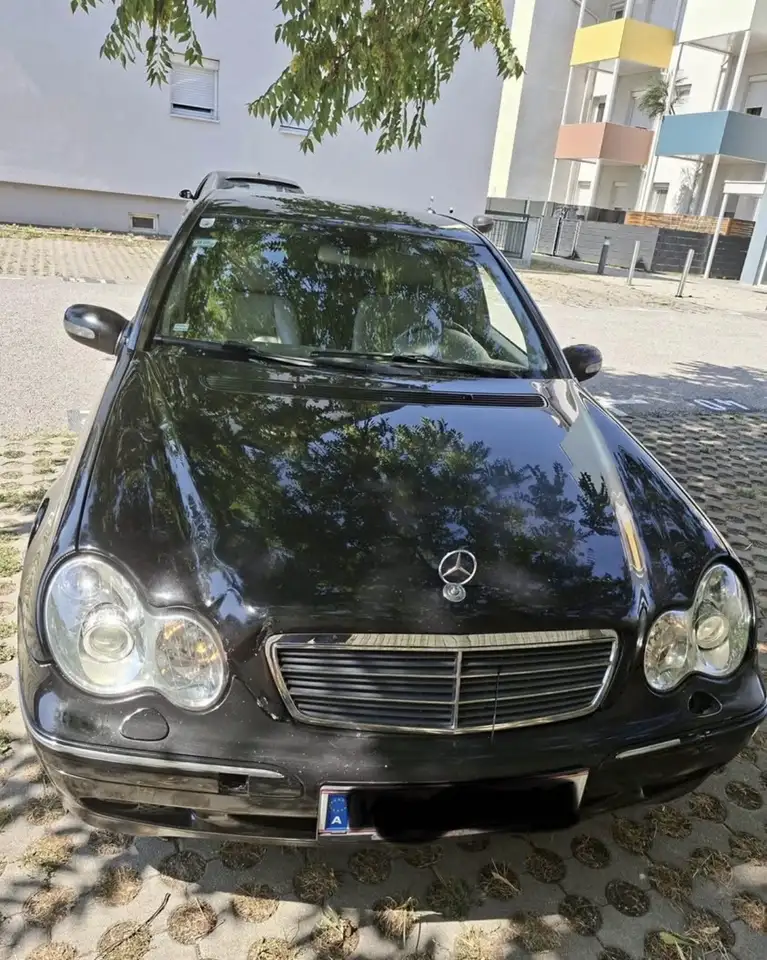 Mercedes-Benz C 320