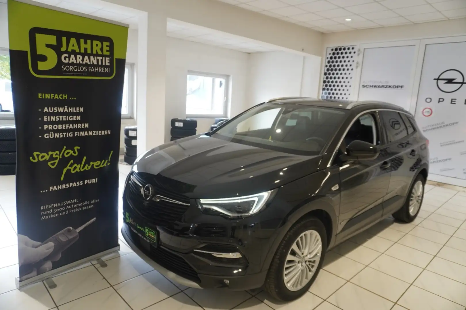 Opel Grandland 1.6 T Hybrid Navi,Sitzheizung,Kamera, Black - 2