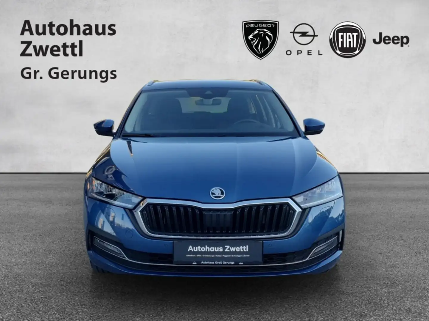 Skoda Octavia Style Kombi 2,0 TDI 110KW 7DSG , SHZ, NAV, LED Argintiu - 2