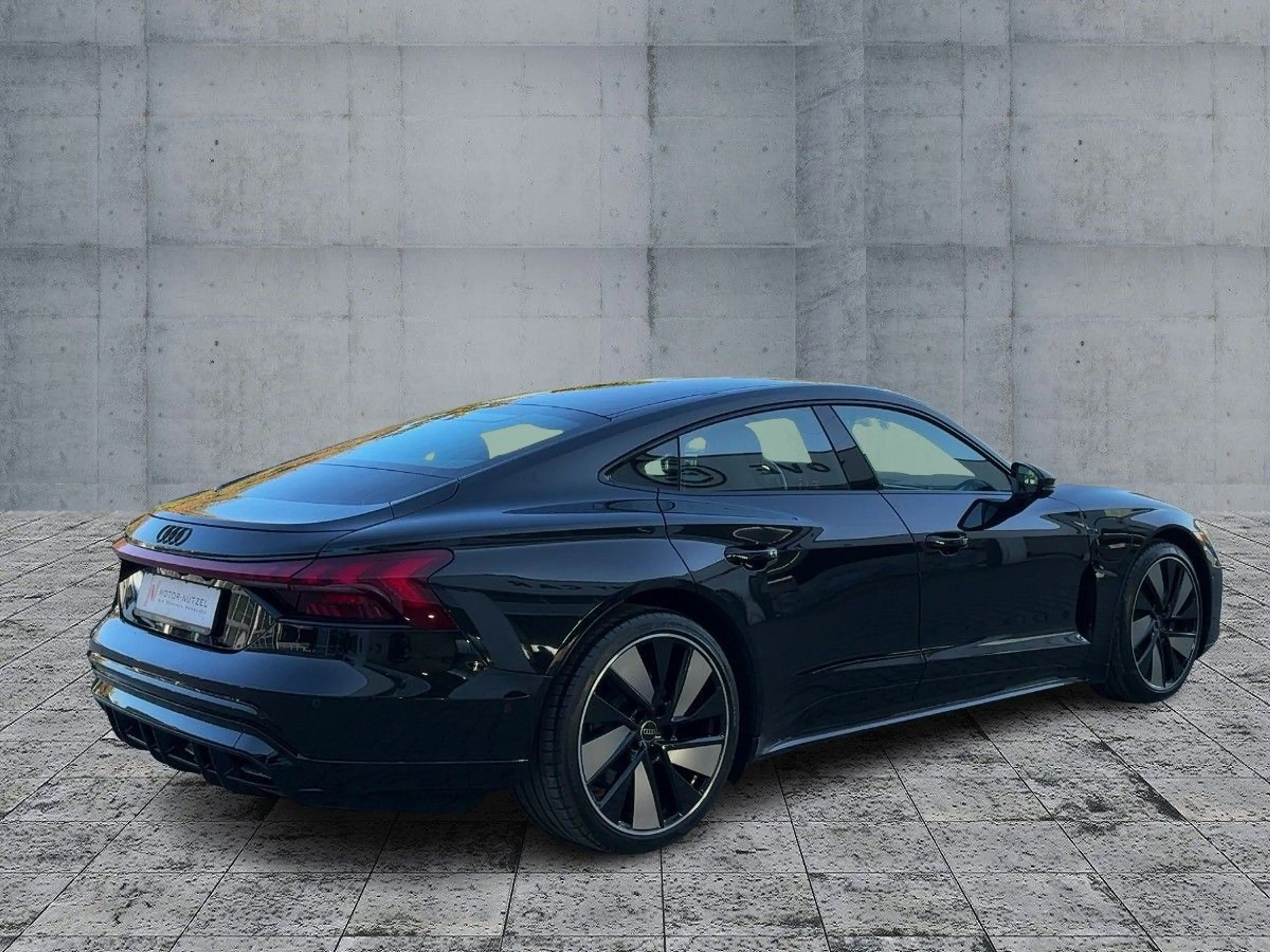 Audi e-tron GT e-tron GT QU LED+NAVI+2xPDC+ACC+SHZ+PANO+21"LM — photo 6