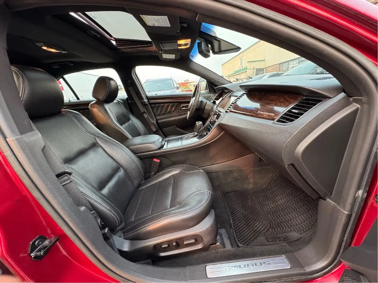 Ford Taurus снимка Ford Taurus