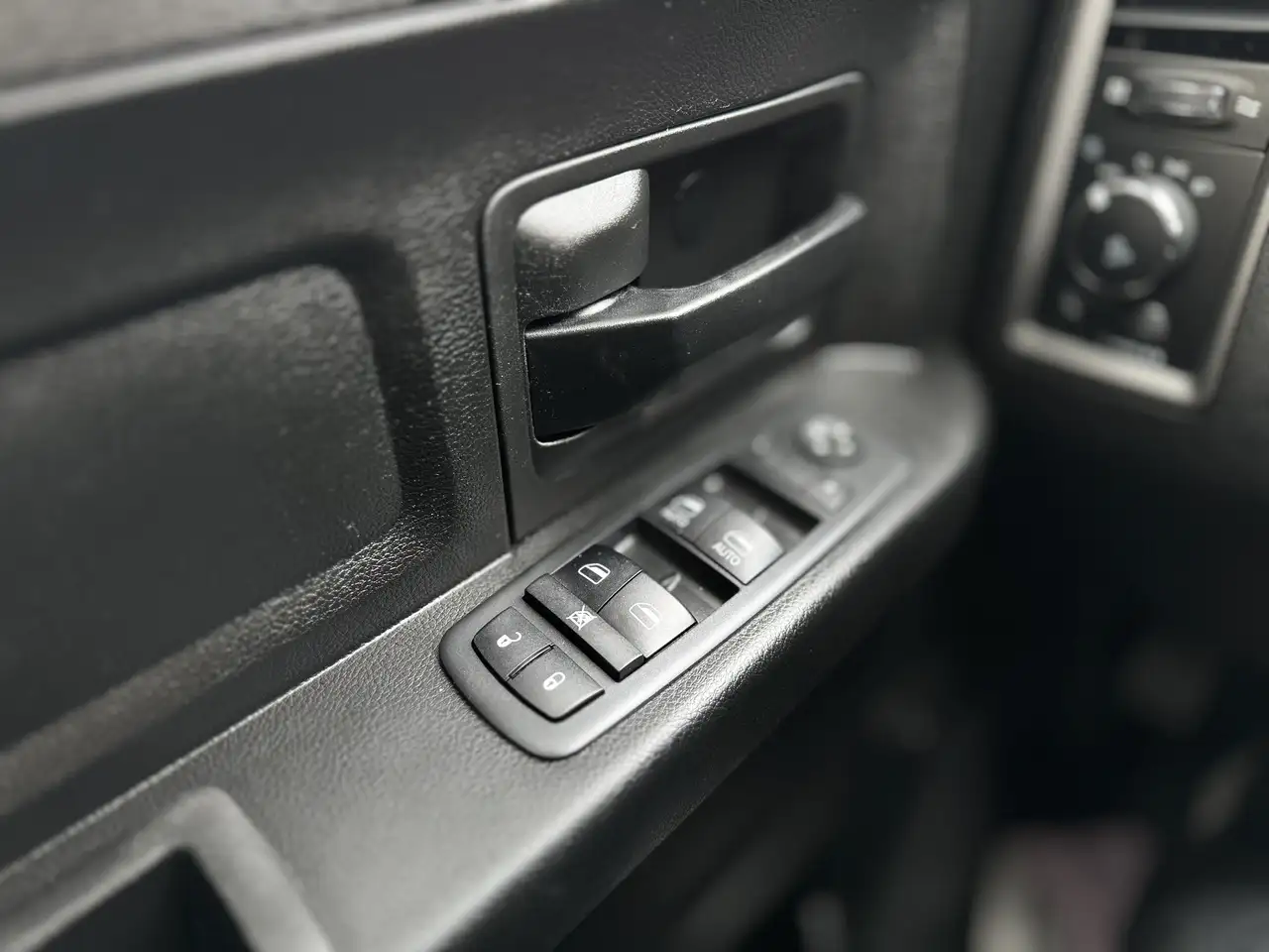 RAM 1500 photo RAM 1500