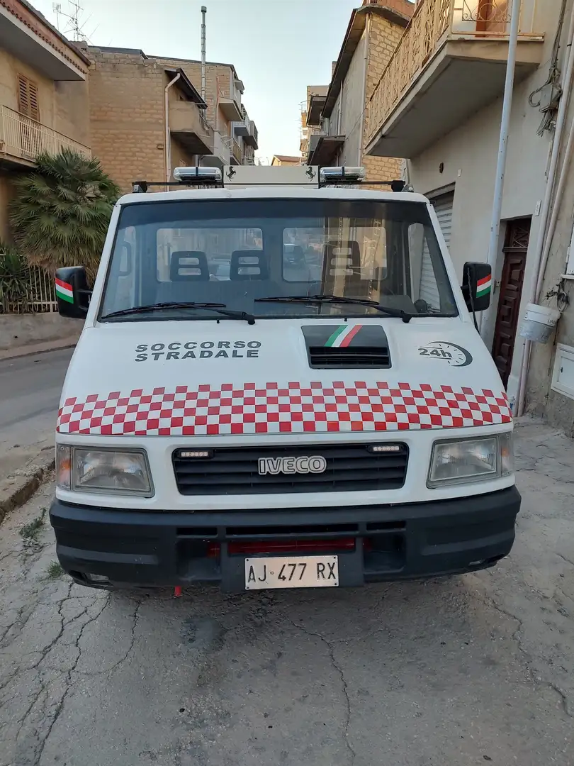 Iveco Daily 35-12 Carro attrezzi Patente B - 1