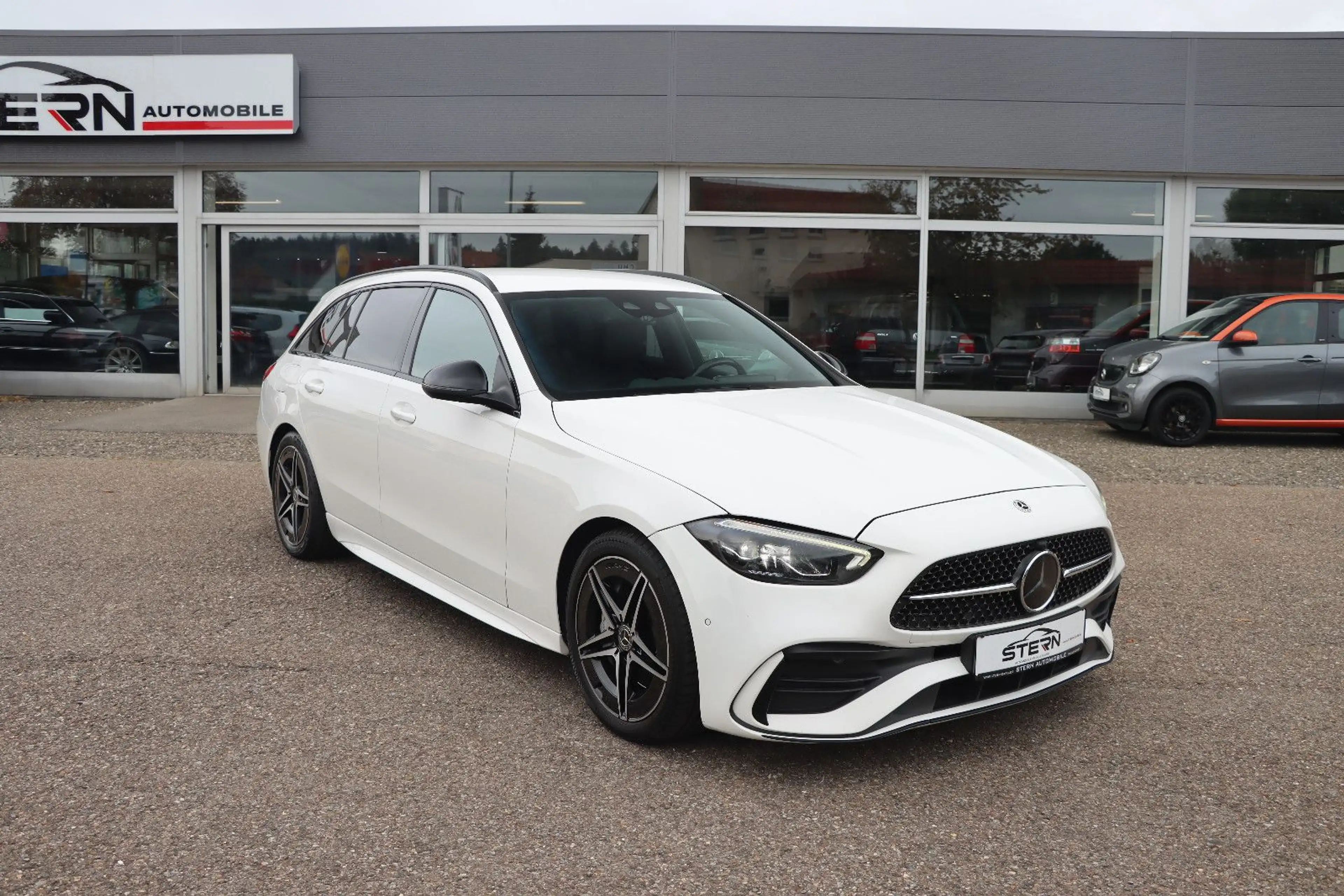 Mercedes-Benz C 220 d AMG-Line l LED l KAMERA l NAVI l AMBIENTE — photo 2