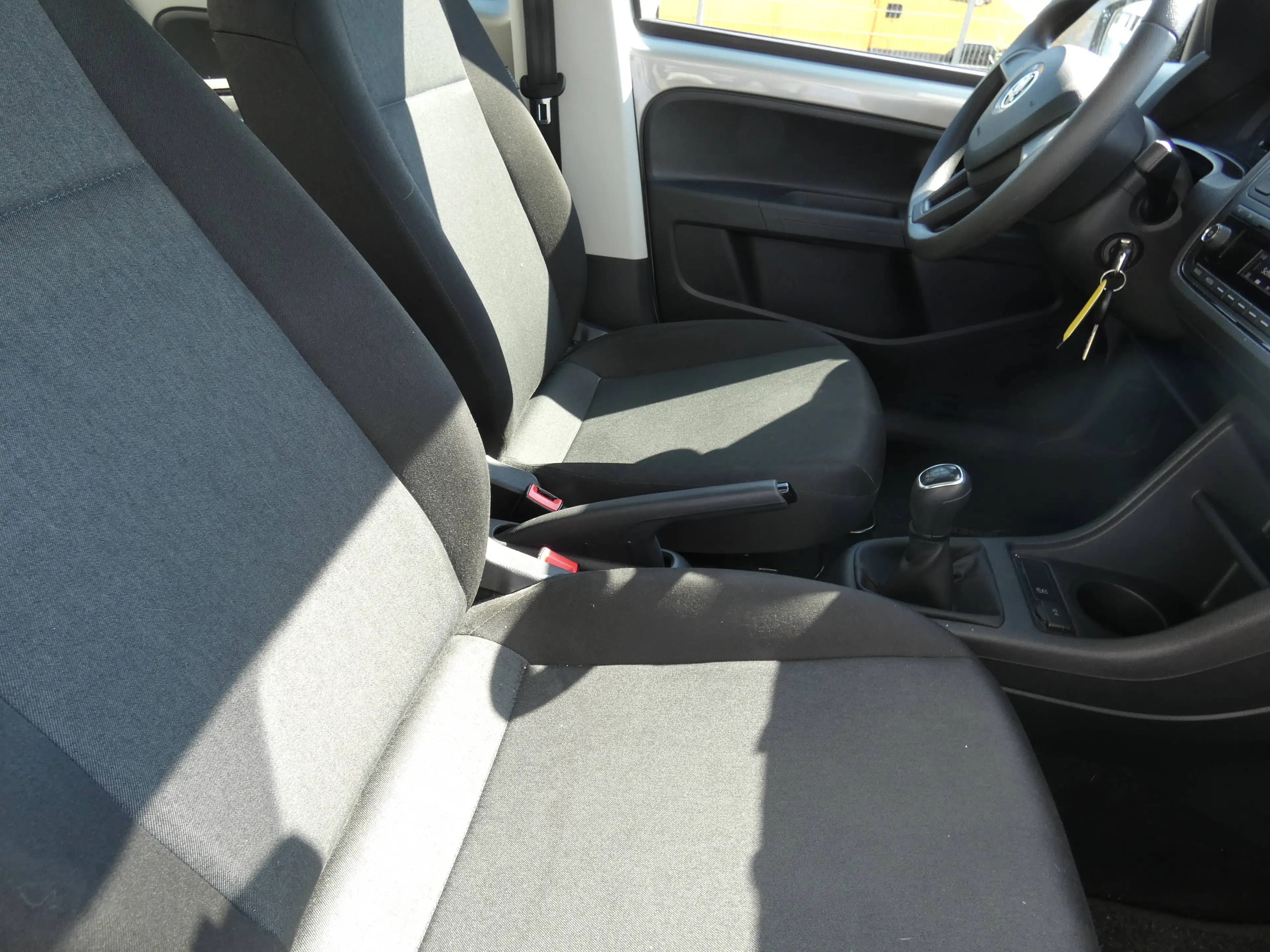 Skoda Citigo Active " 73 Tkm " — photo 10