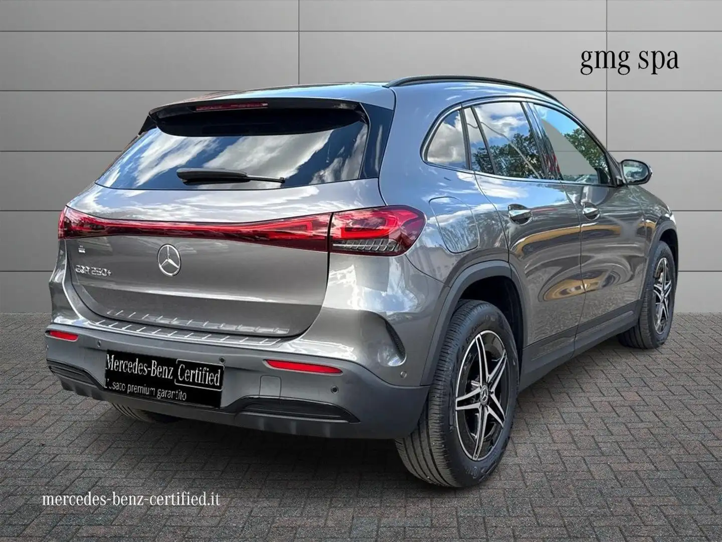 Mercedes-Benz EQA 250 250+ Premium Plus Grigio - 2