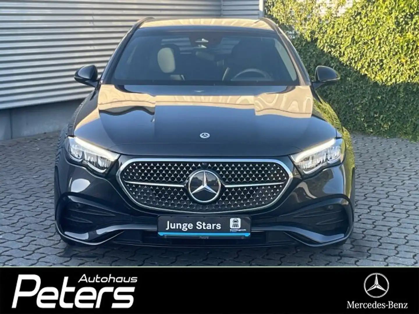 Mercedes-Benz E 220 E 220 d T AMG Line Advanced Night/Distronic/AHK Grau - 2