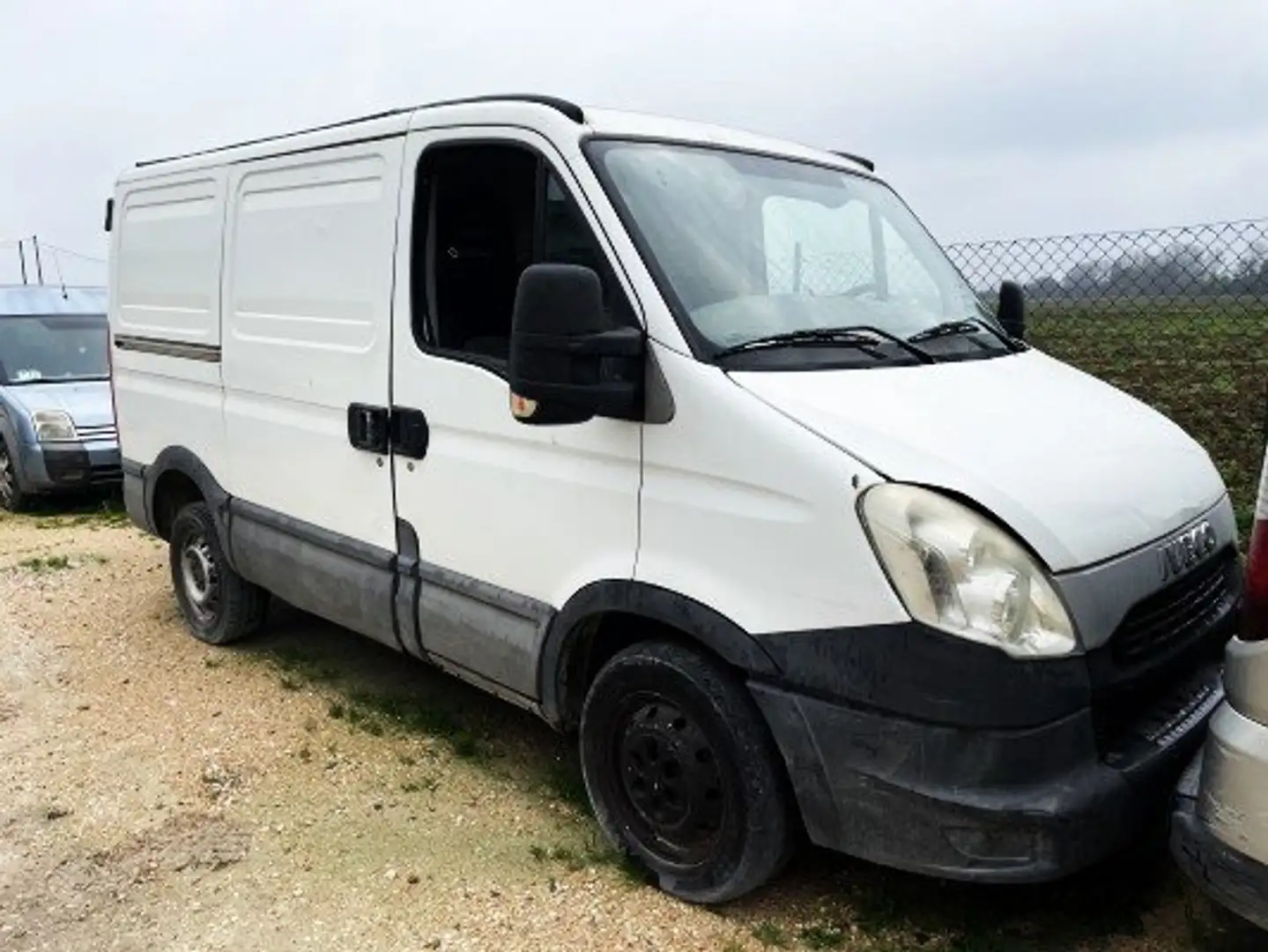 Iveco Daily Daily 33S11V 2.3 HPT PM-TM Furgone Bianco - 1