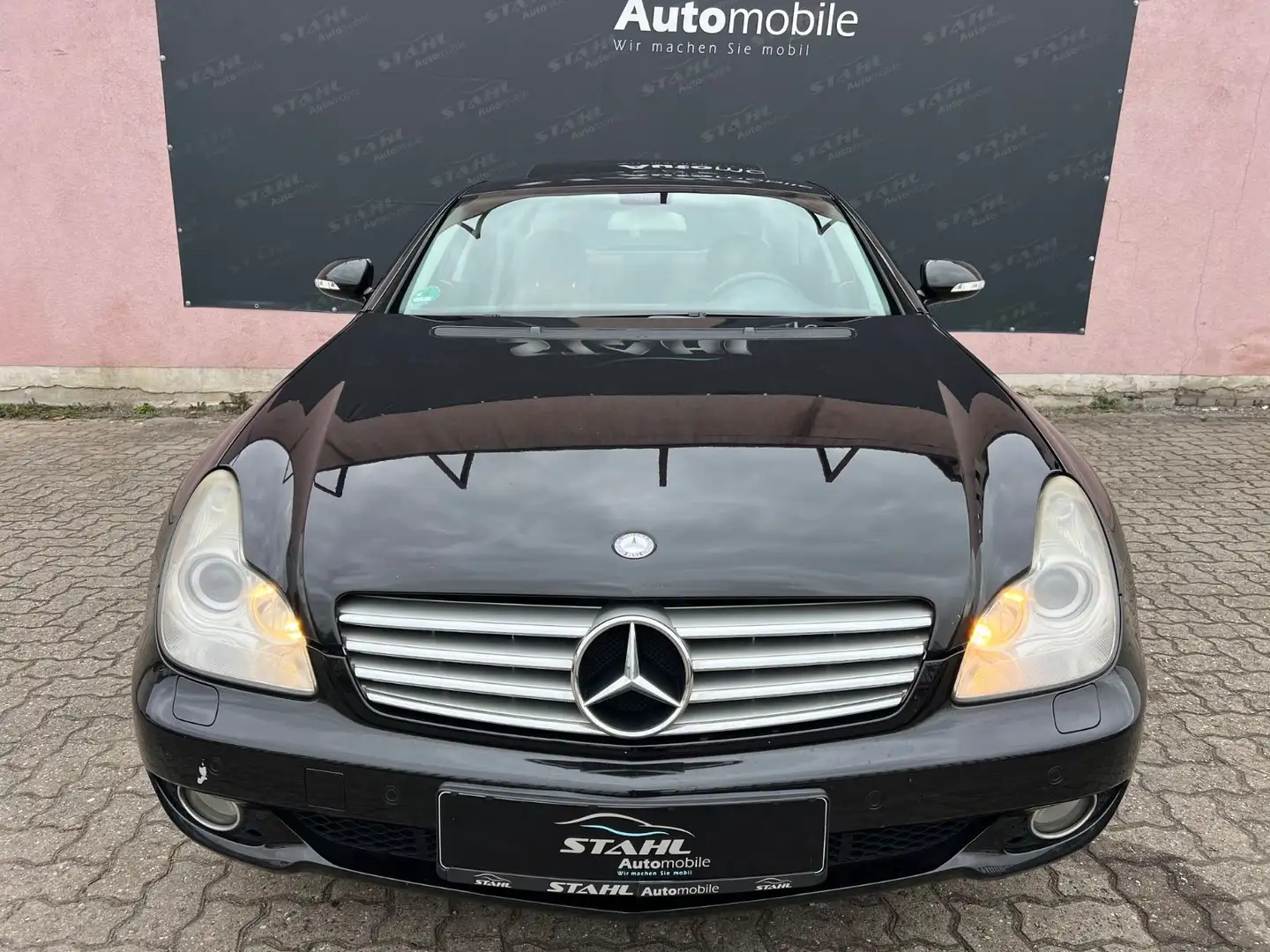 Mercedes-Benz CLS 350 *Designo*Harman&Kardon*Schiebedach*Shz* Schwarz - 2