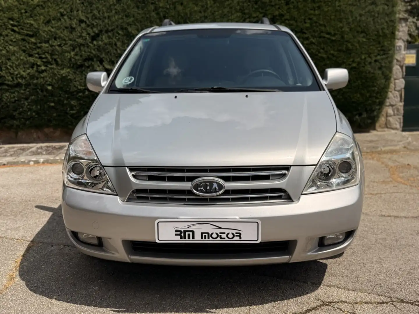Kia Carnival 2.9CRDI EXII-Emotion Gri - 2