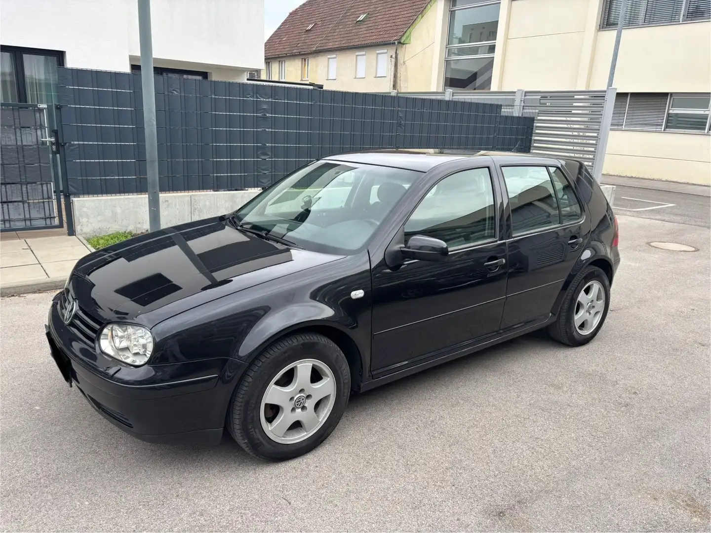 Volkswagen Golf TDI 4motion Schwarz - 1