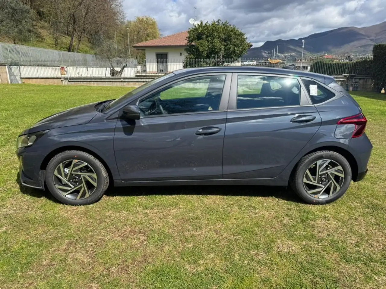 Hyundai i20 1.0 T-GDI 90cv DCT ConnectLine 9