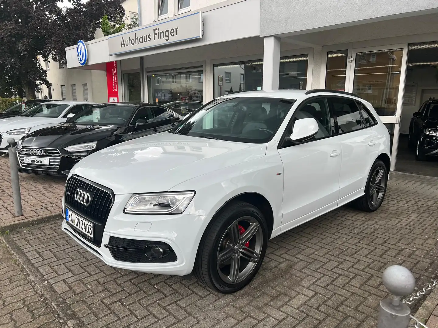 Audi Q5 2.0 TDI quattro S line*AHK/Xenon/Navi/Kamera* Blanc - 2