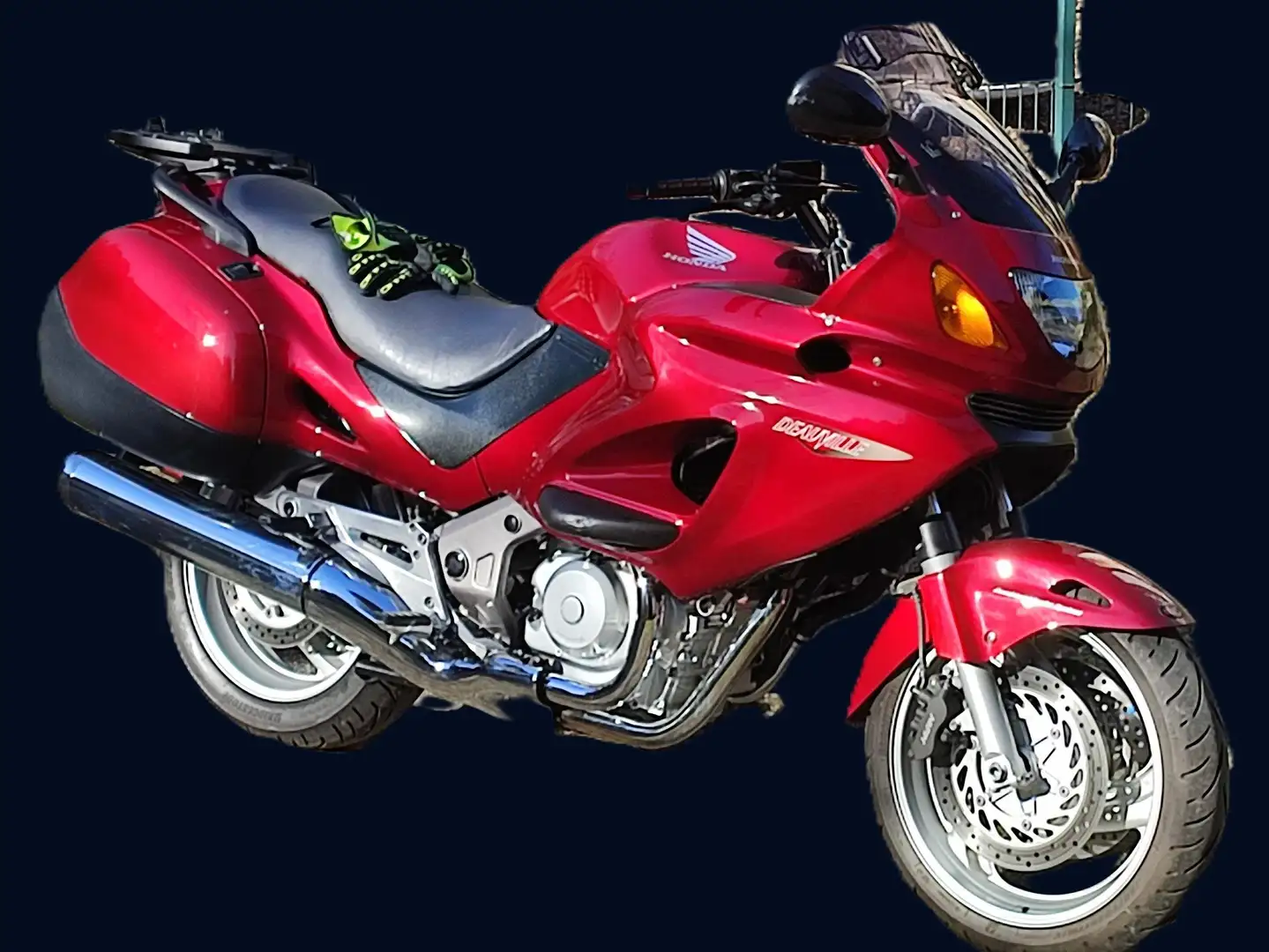 Honda Deauville 650, RC47, EZ.: 03-2004, HU:03-27, 8500KM, Topcase Rood - 1