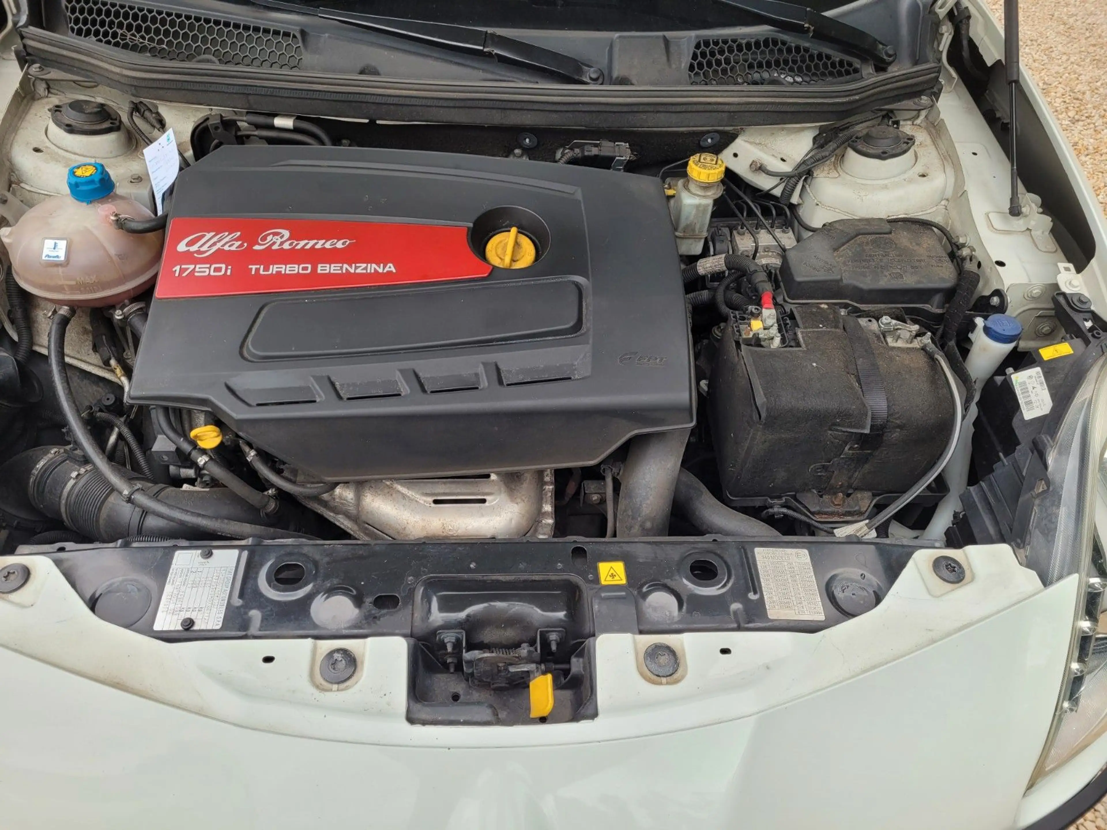 Alfa Romeo Giulietta Quadrifoglio Verde 1.8*SZH*8xLMF*TÜV* — photo 10