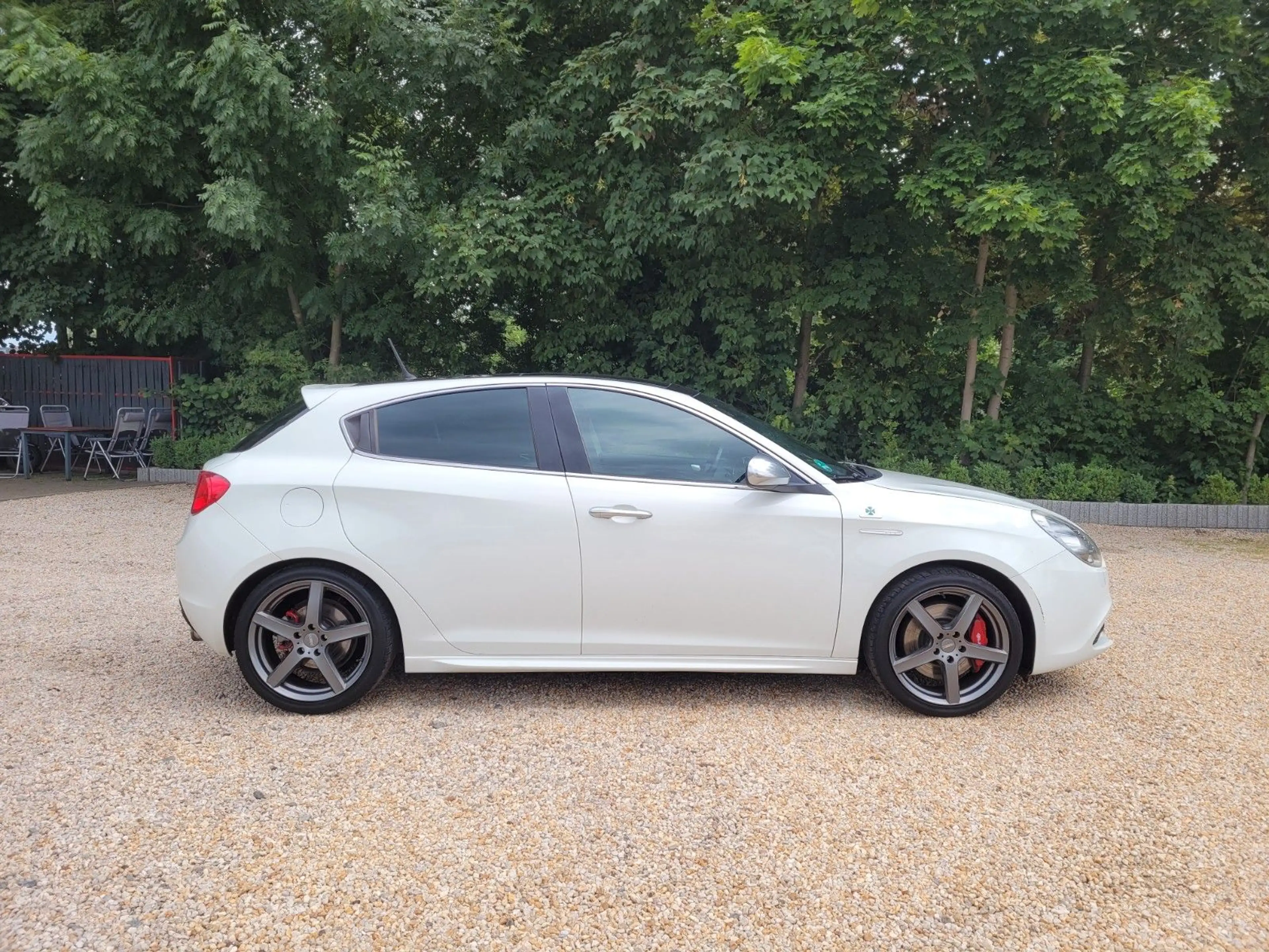 Alfa Romeo Giulietta Quadrifoglio Verde 1.8*SZH*8xLMF*TÜV* — photo 7