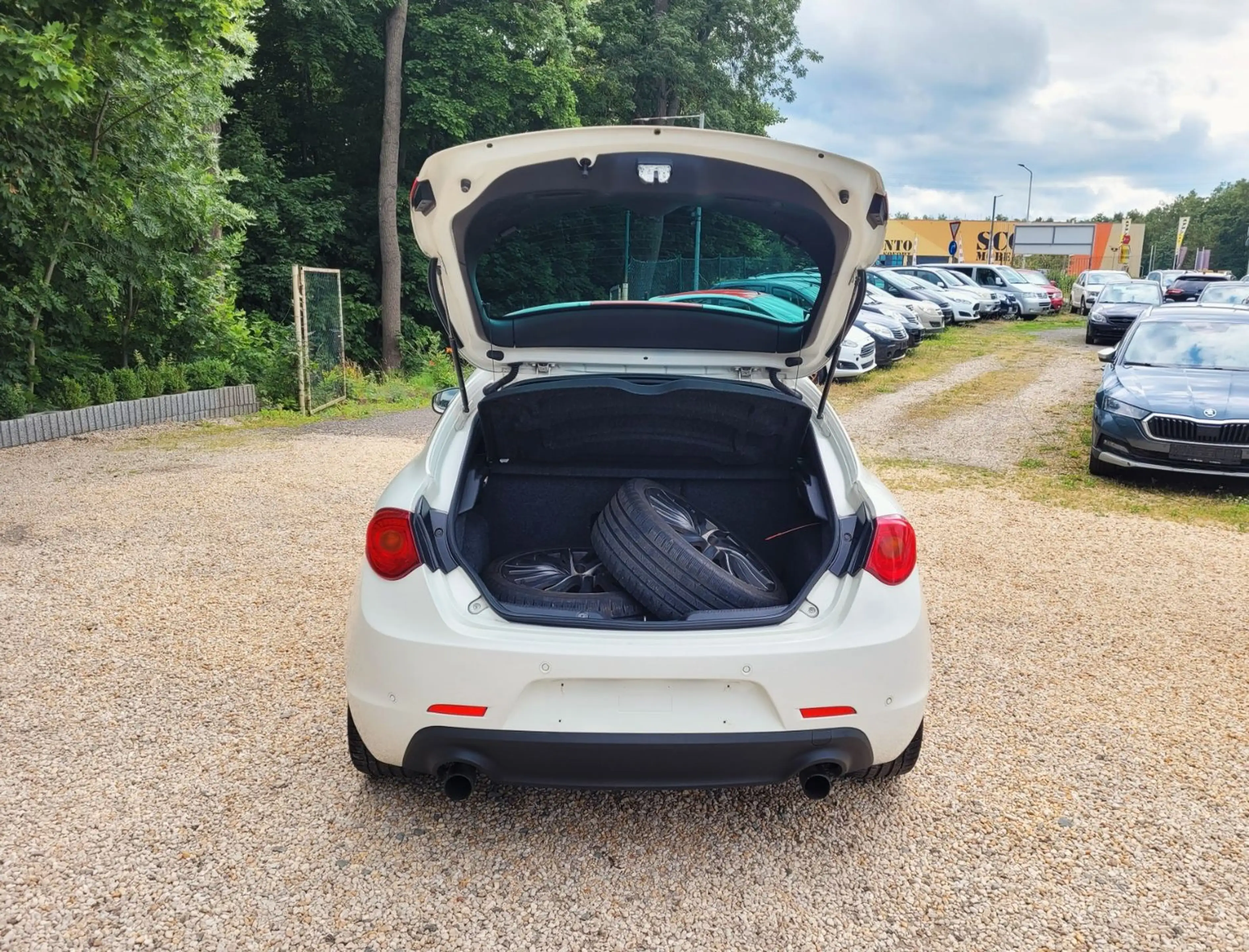 Alfa Romeo Giulietta Quadrifoglio Verde 1.8*SZH*8xLMF*TÜV* — photo 5