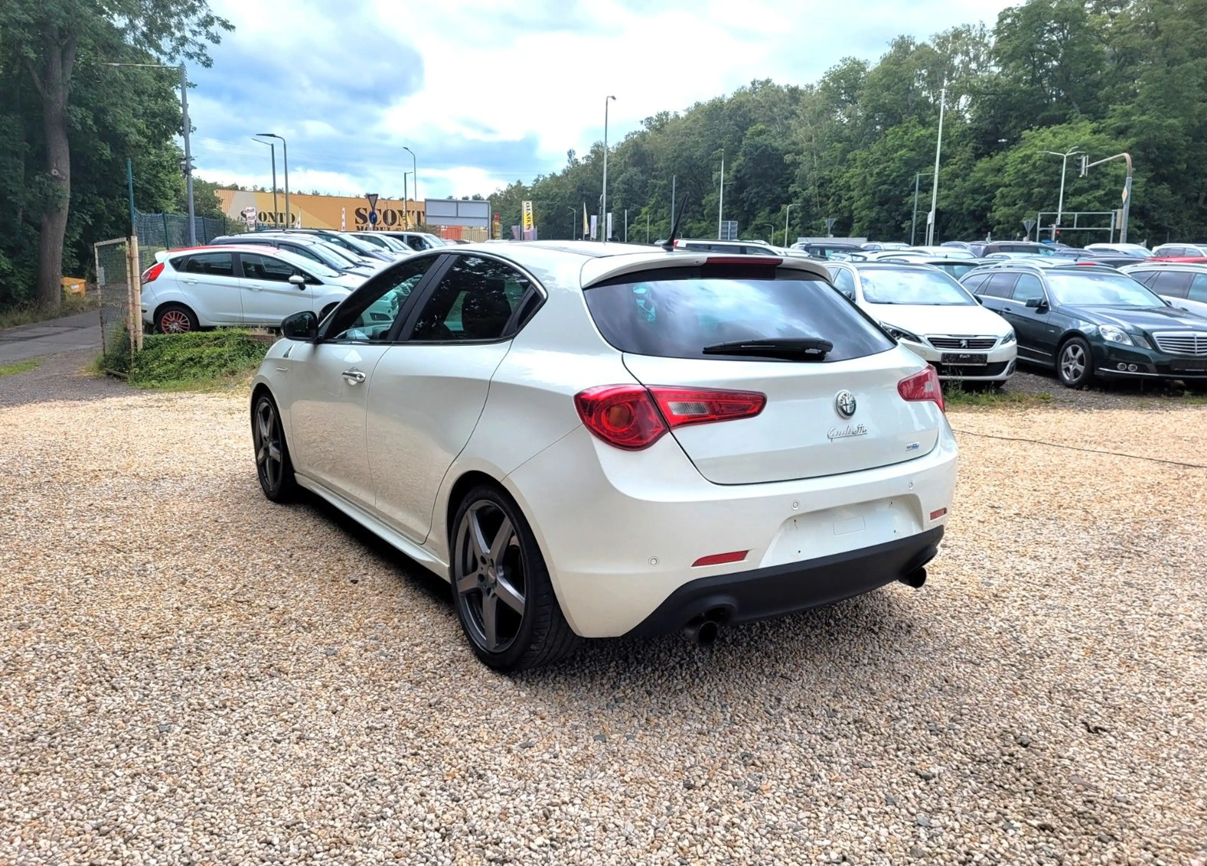 Alfa Romeo Giulietta Quadrifoglio Verde 1.8*SZH*8xLMF*TÜV* — photo 3