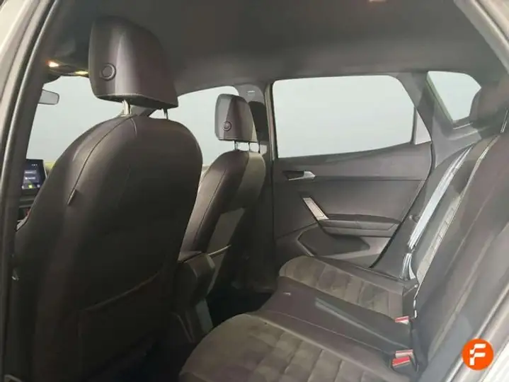 SEAT Arona 2024, foto 9