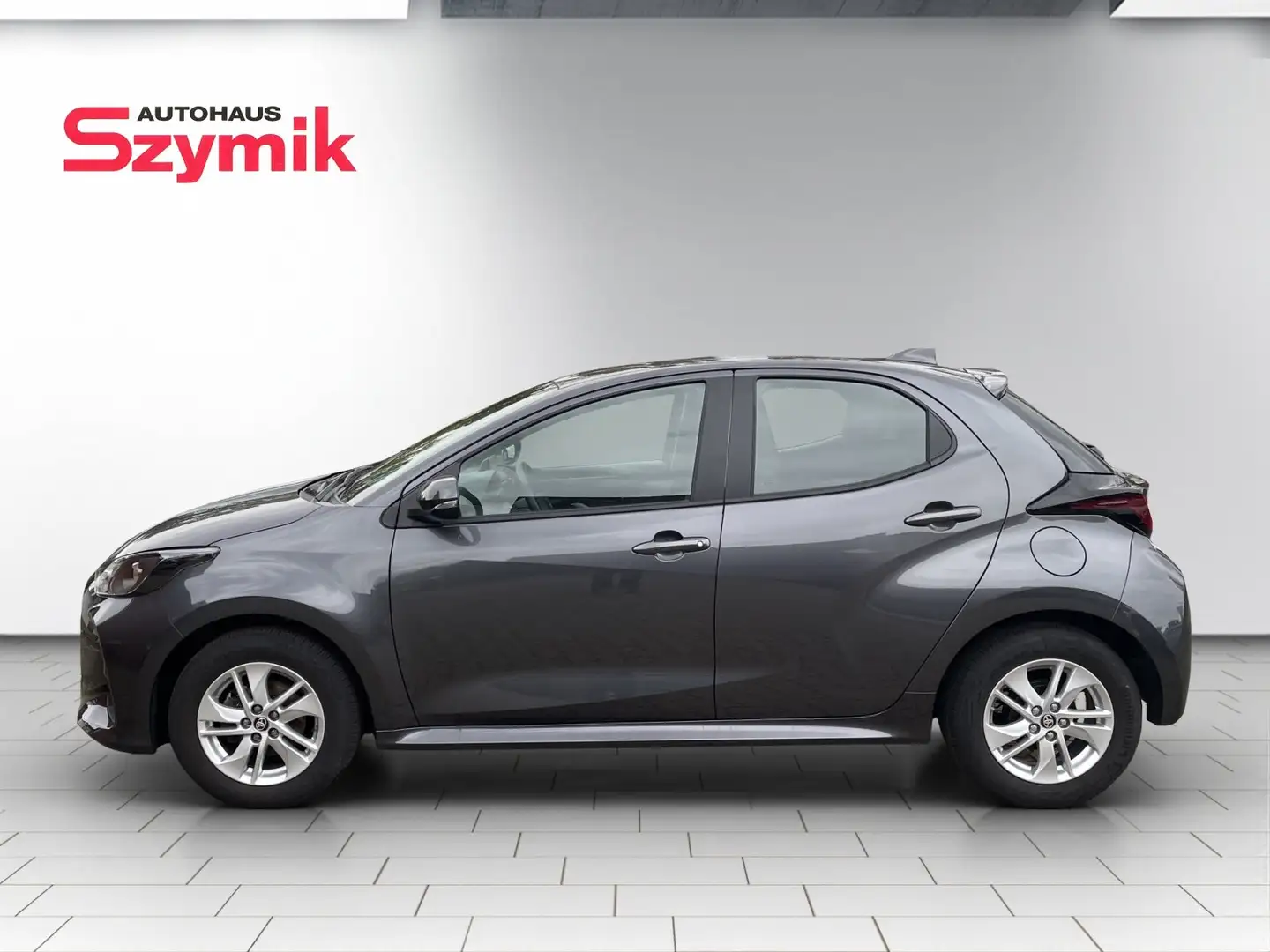 Toyota Yaris Yaris 1.5 Active Grau - 2