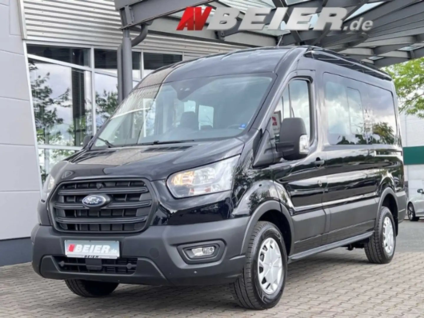 Ford Transit FT 350 DoKa Klima AHK 6 Sitze Trennwand  L2 Trend Schwarz - 1