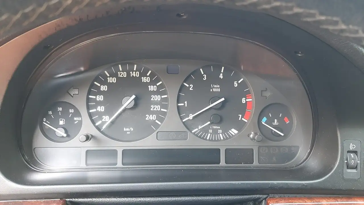BMW 535i, foto 8