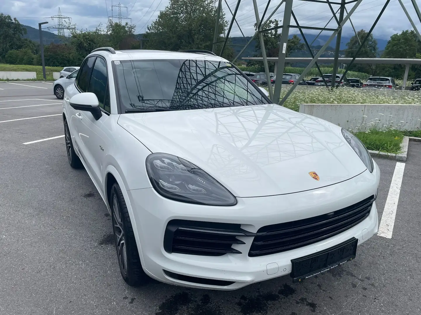 Porsche Cayenne E-Hybrid Weiß - 1