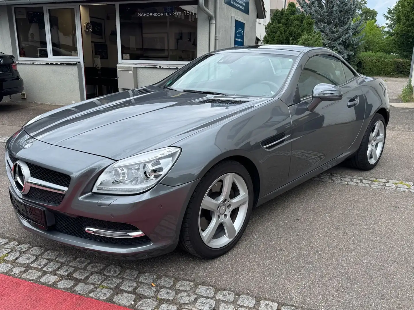Mercedes-Benz SLC 200 Airscarf/ Leder Grijs - 1