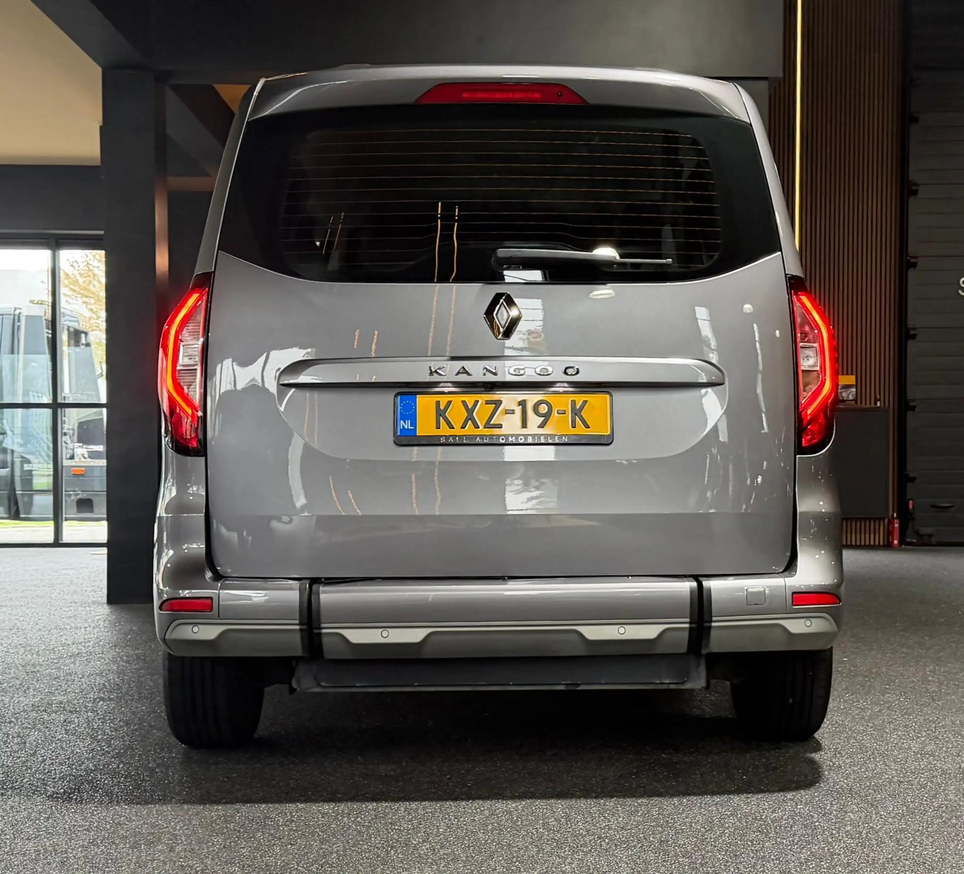 Renault Kangoo 1.3 TCe Rollstoelauto — photo 5