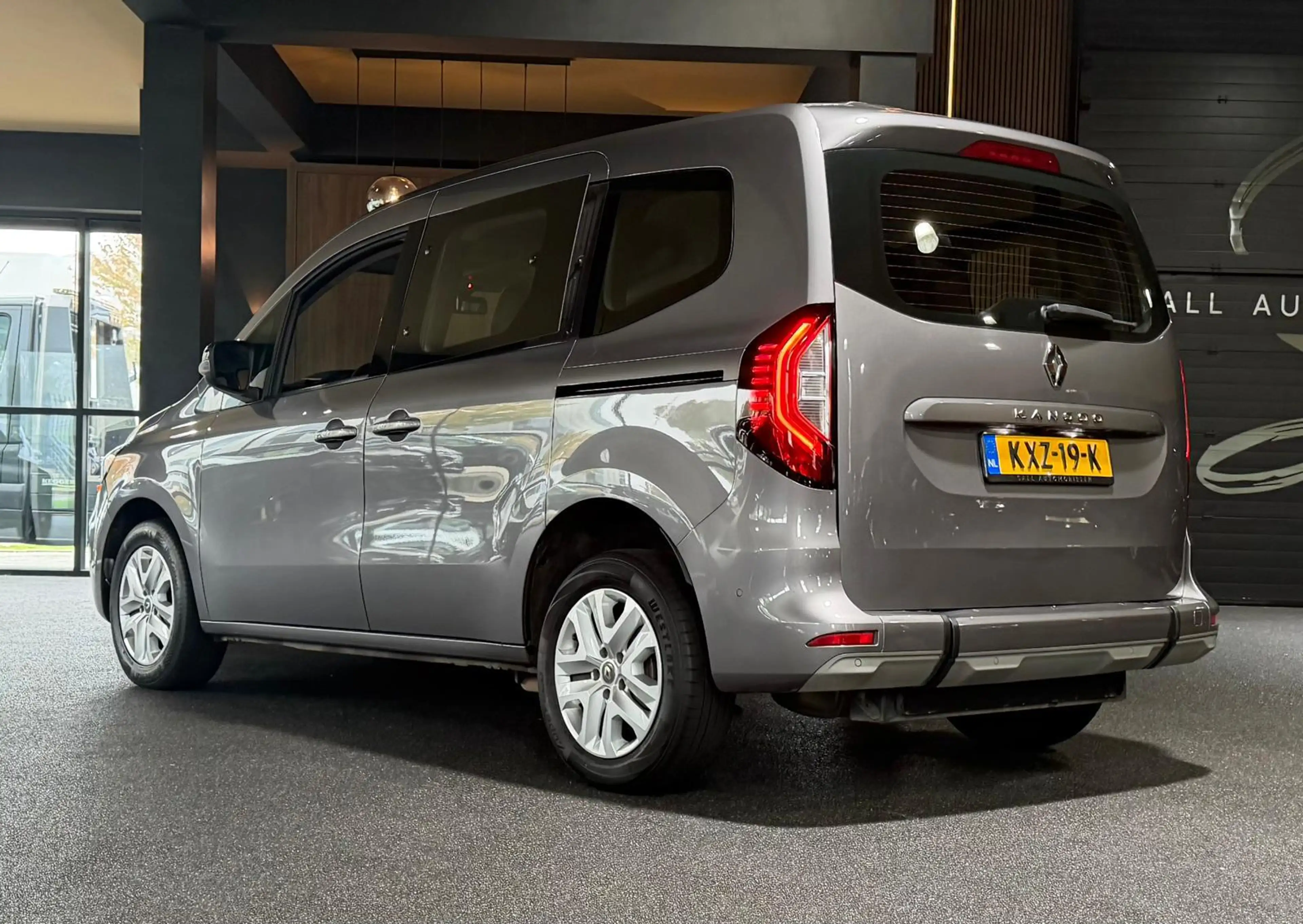 Renault Kangoo 1.3 TCe Rollstoelauto — photo 4