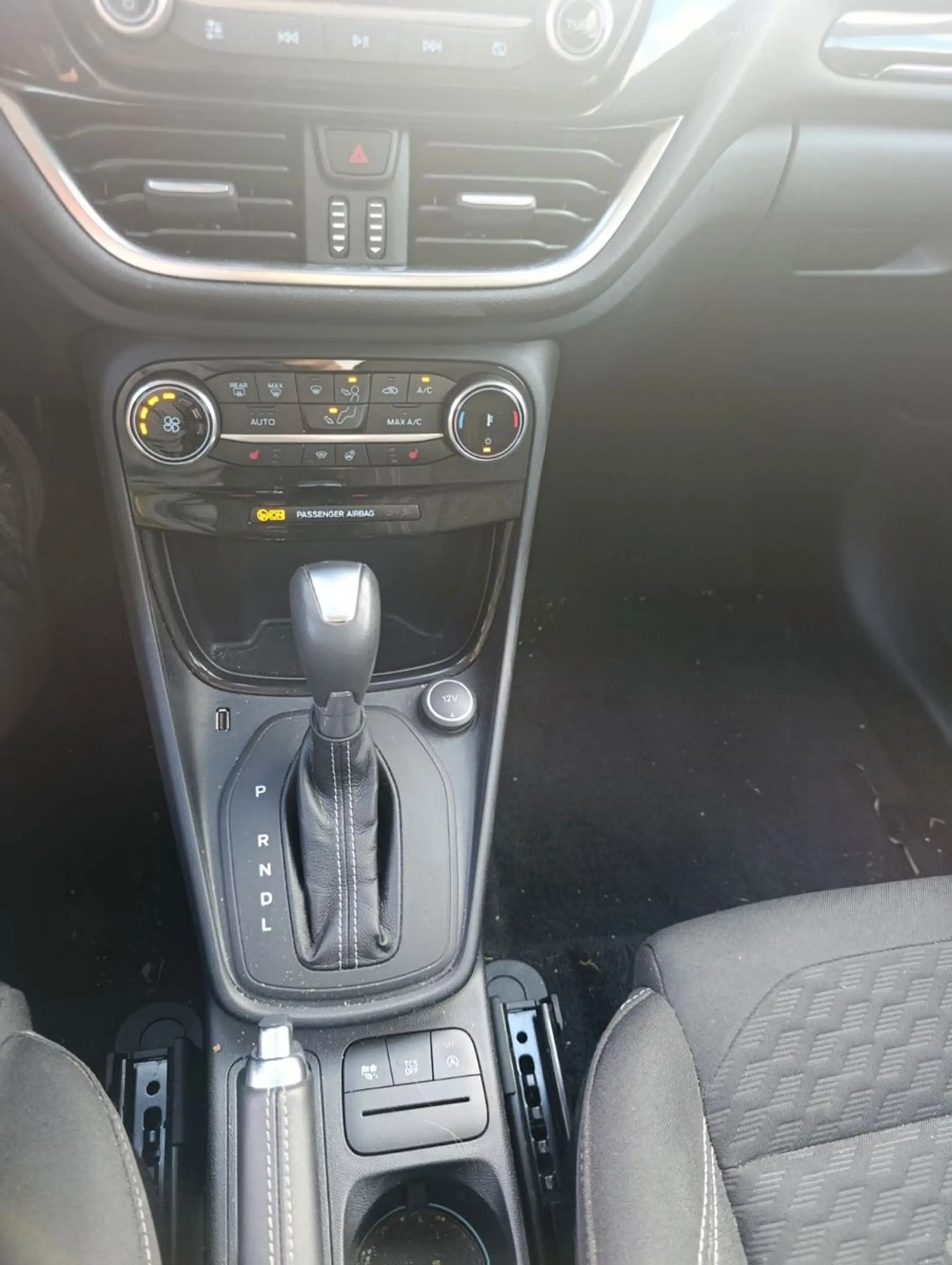 Ford Puma Titanium — photo 14