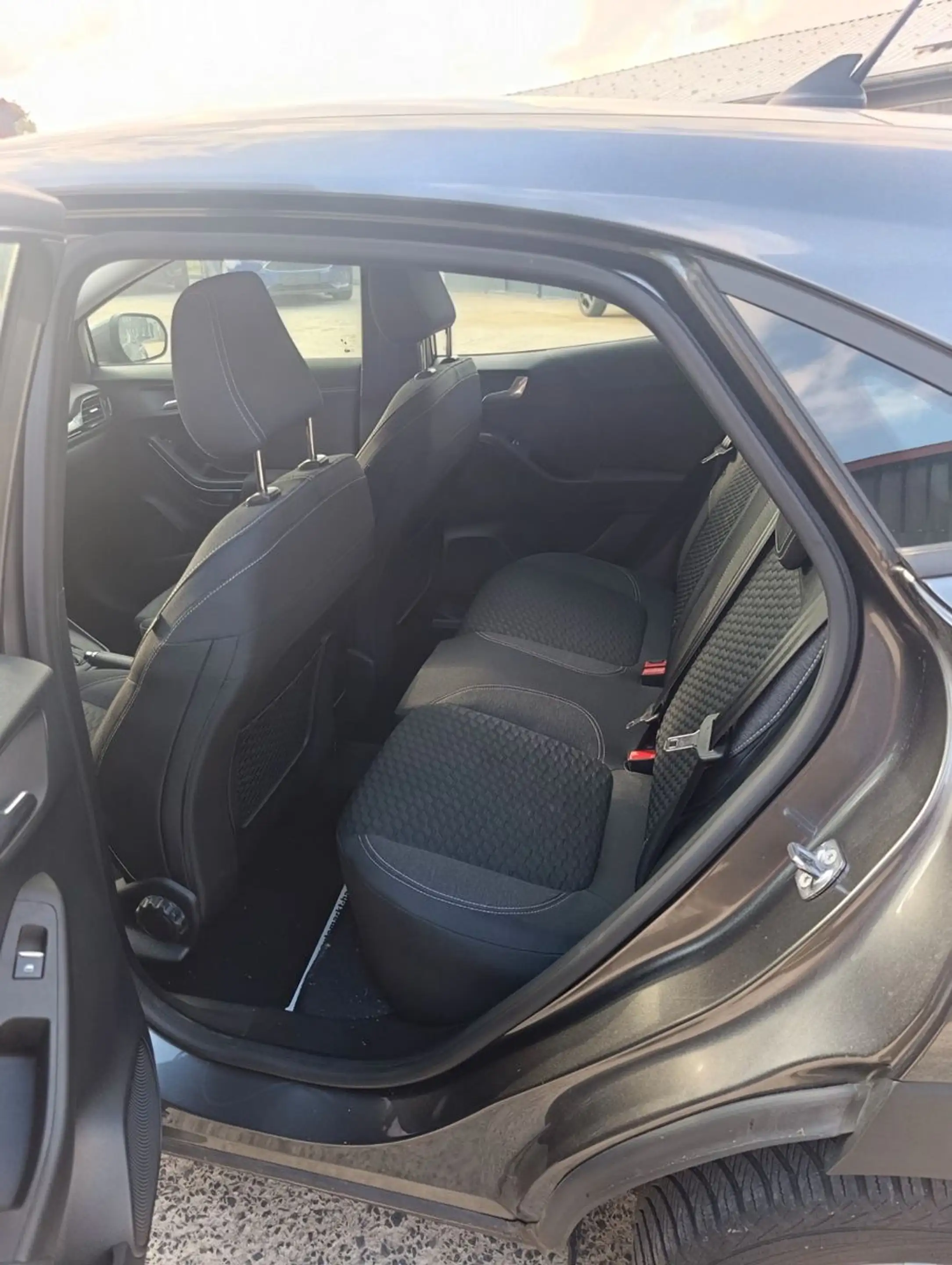 Ford Puma Titanium — photo 10