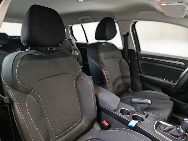 Renault Megane view 10
