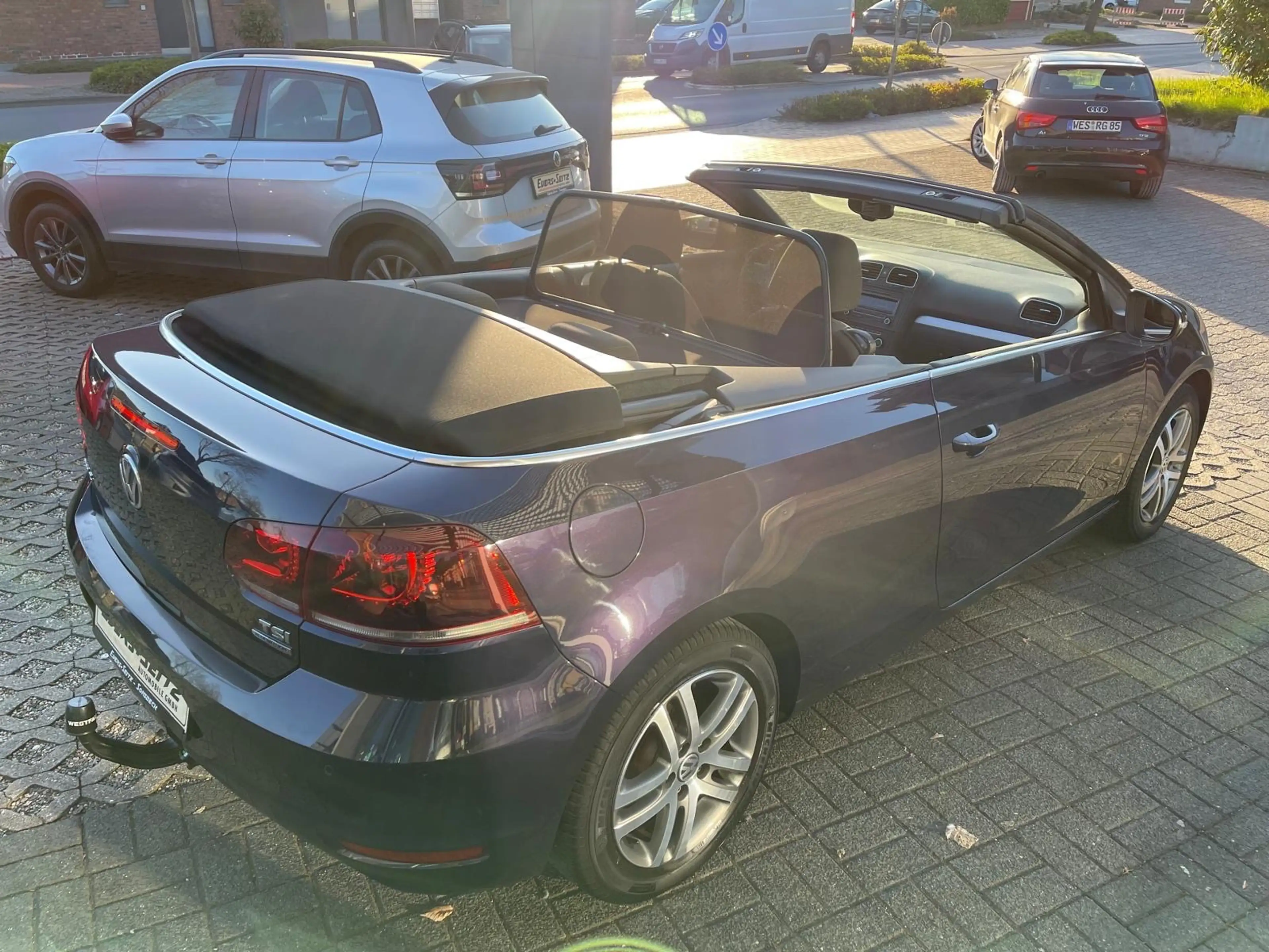Volkswagen Golf Cabriolet (abnehmbare AHK; Climatronic) — photo 7
