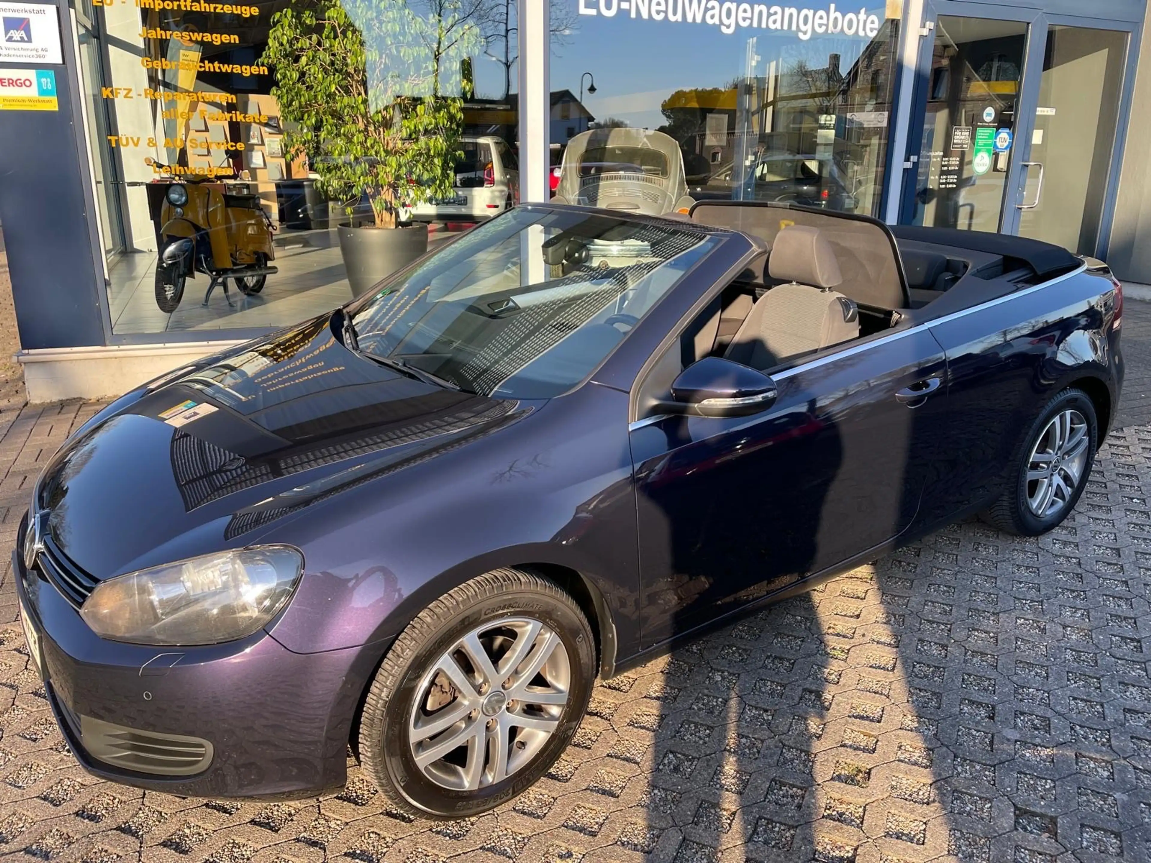 Volkswagen Golf Cabriolet (abnehmbare AHK; Climatronic) — photo 5
